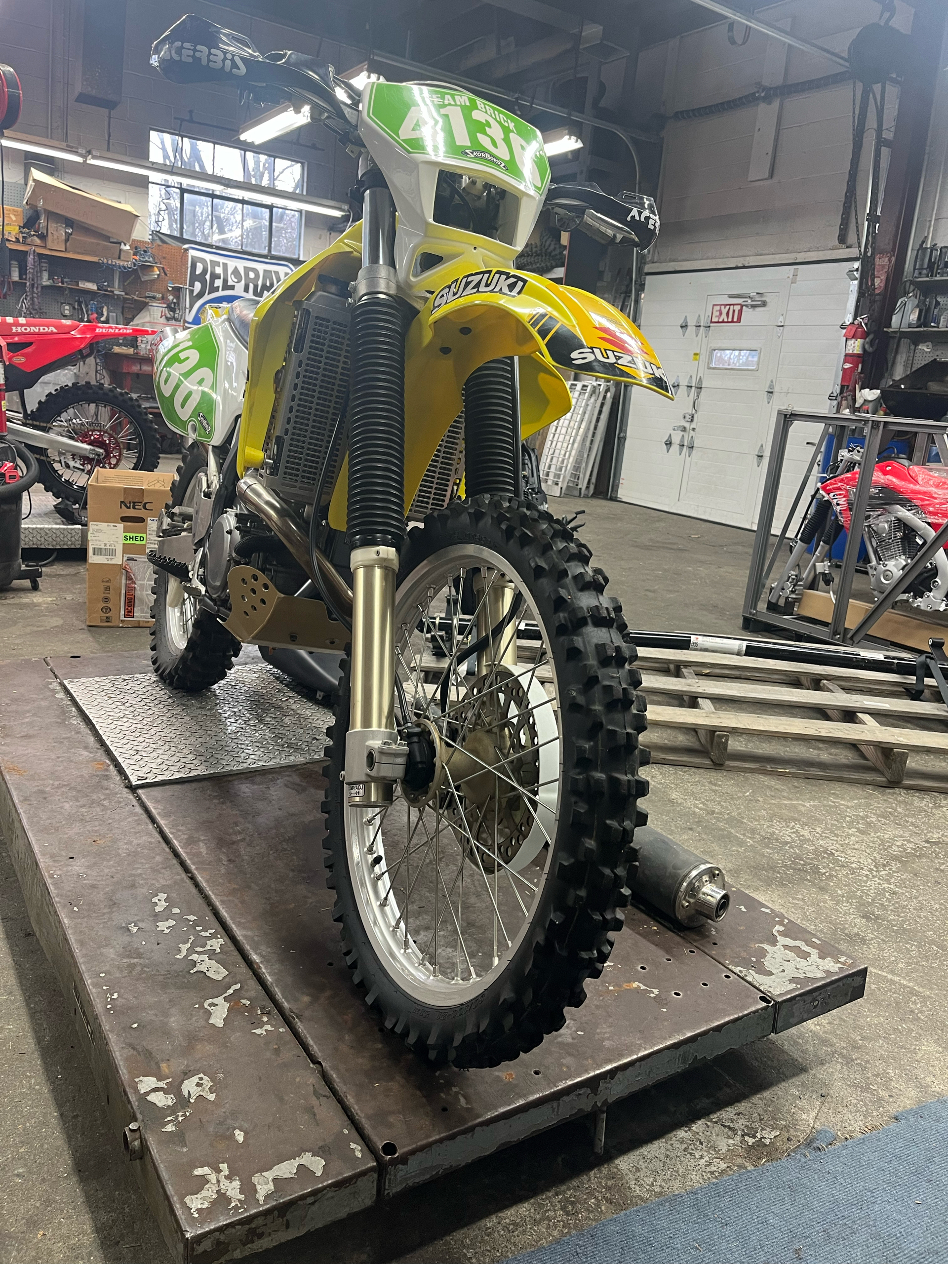 2004 Suzuki DRZ400E in West Bridgewater, Massachusetts - Photo 4