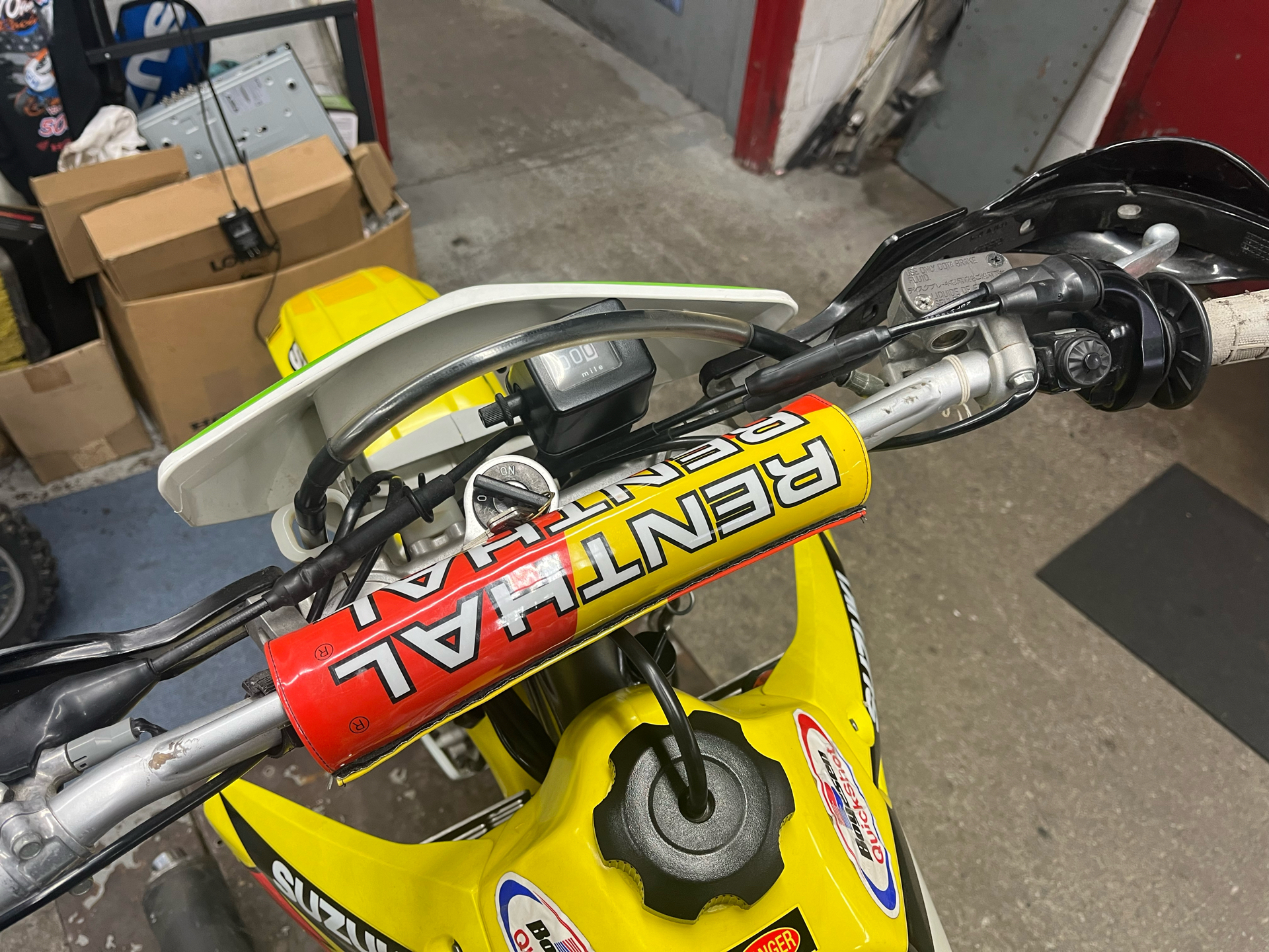 2004 Suzuki DRZ400E in West Bridgewater, Massachusetts - Photo 12