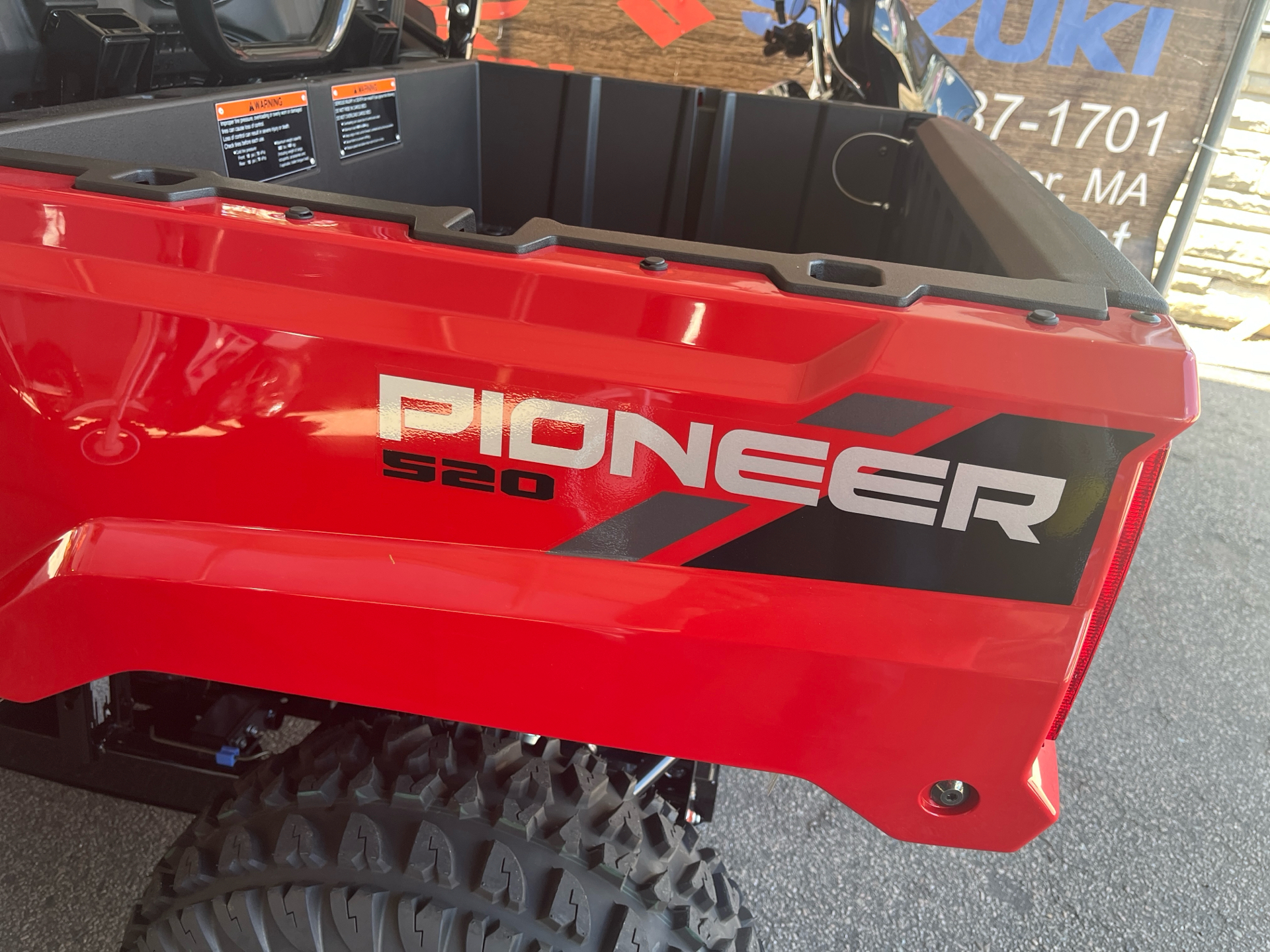 2025 Honda Pioneer 520 in West Bridgewater, Massachusetts - Photo 2