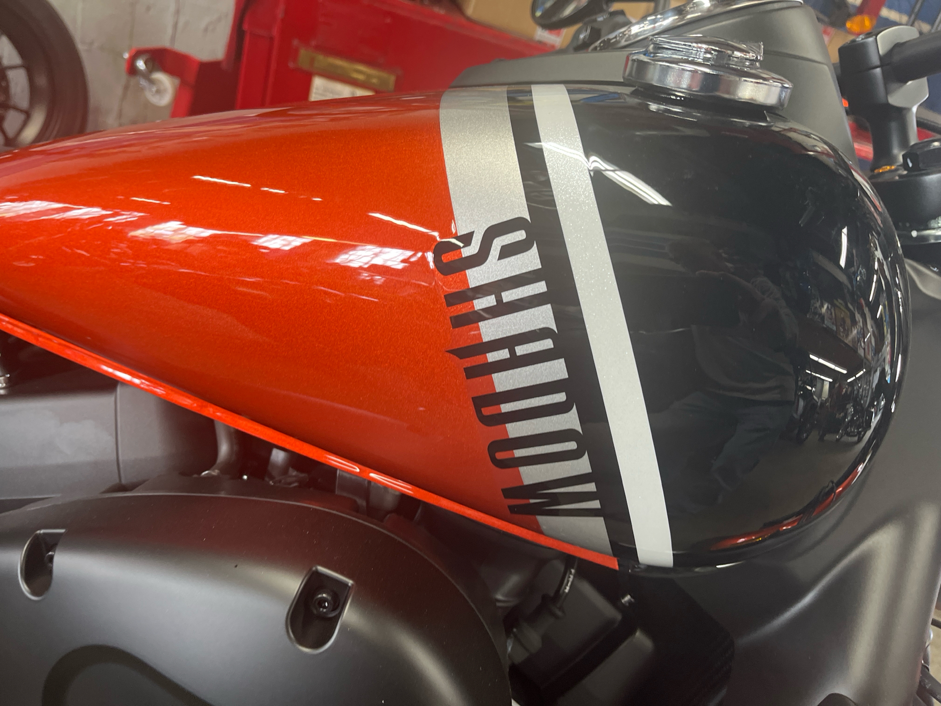 2025 Honda Shadow Phantom ABS in West Bridgewater, Massachusetts - Photo 2