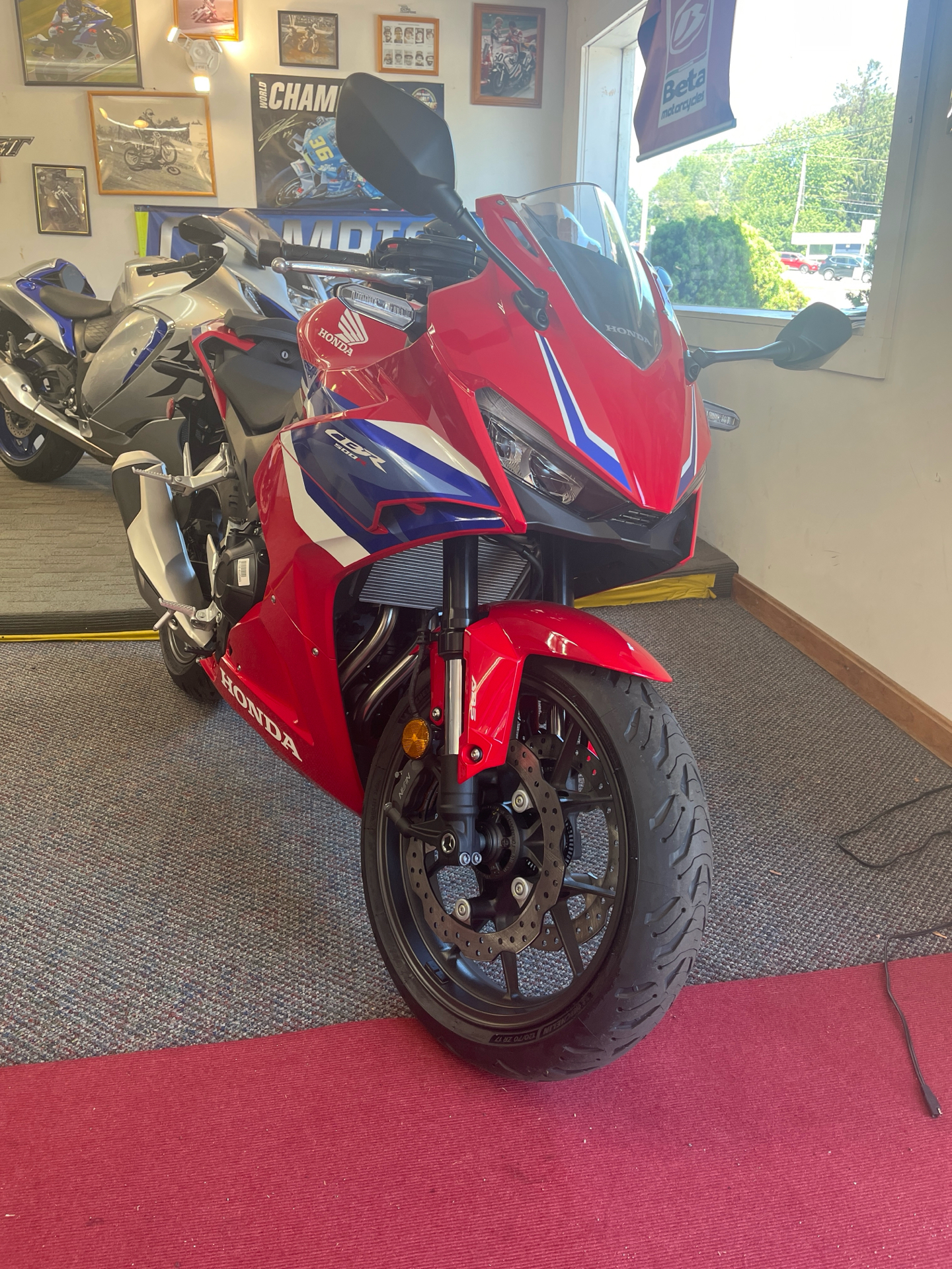 2025 Honda CBR500R in West Bridgewater, Massachusetts - Photo 4