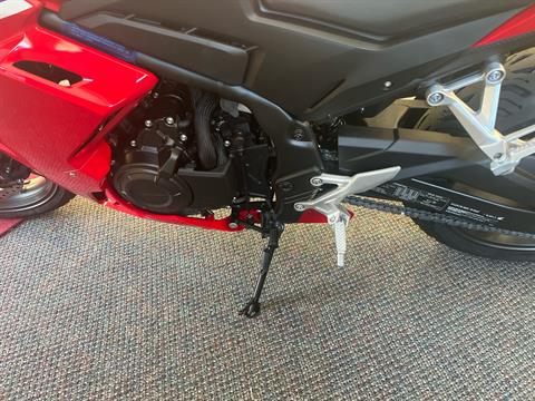 2025 Honda CBR500R in West Bridgewater, Massachusetts - Photo 10
