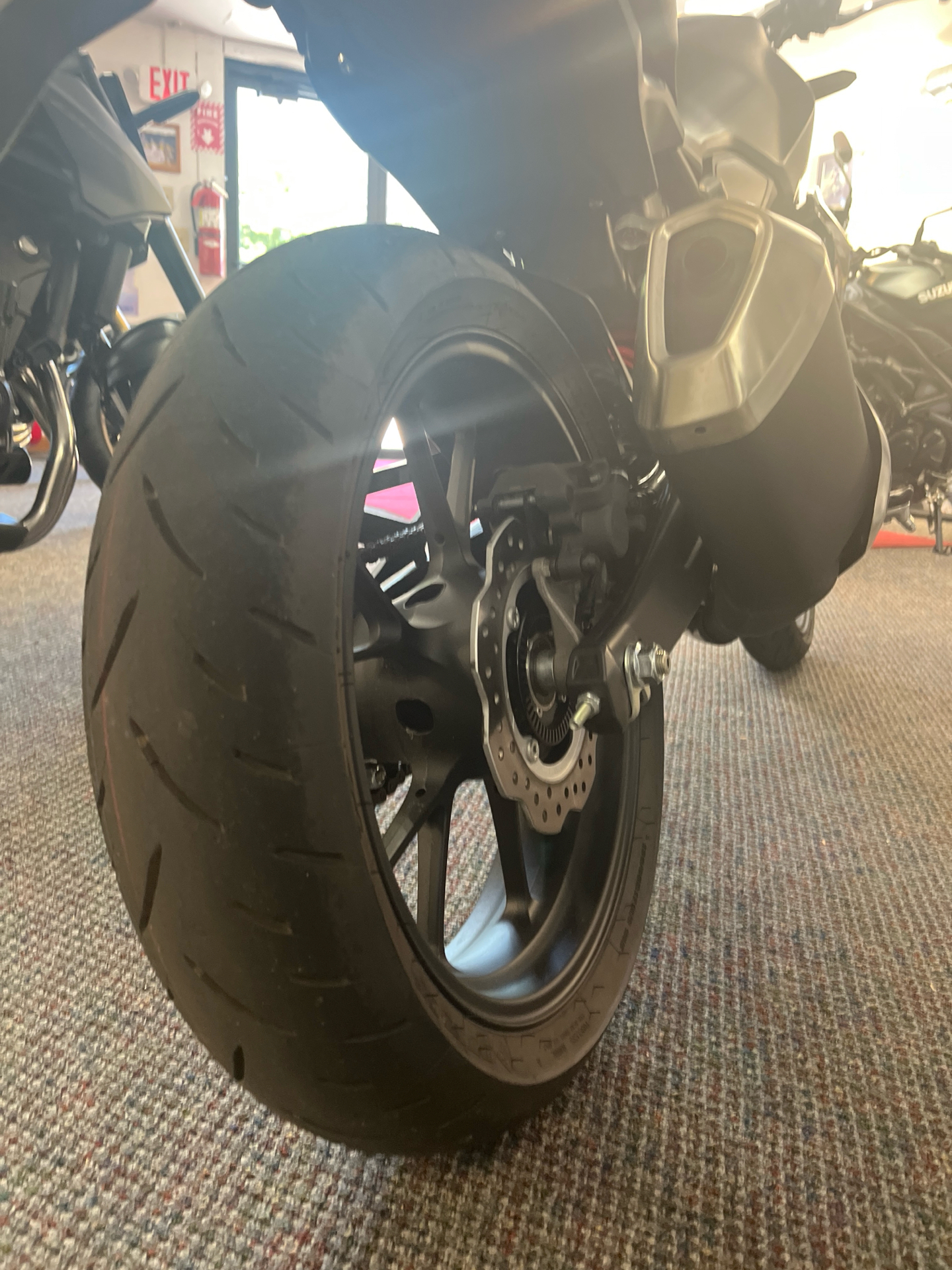 2025 Honda CB300R ABS in West Bridgewater, Massachusetts - Photo 7