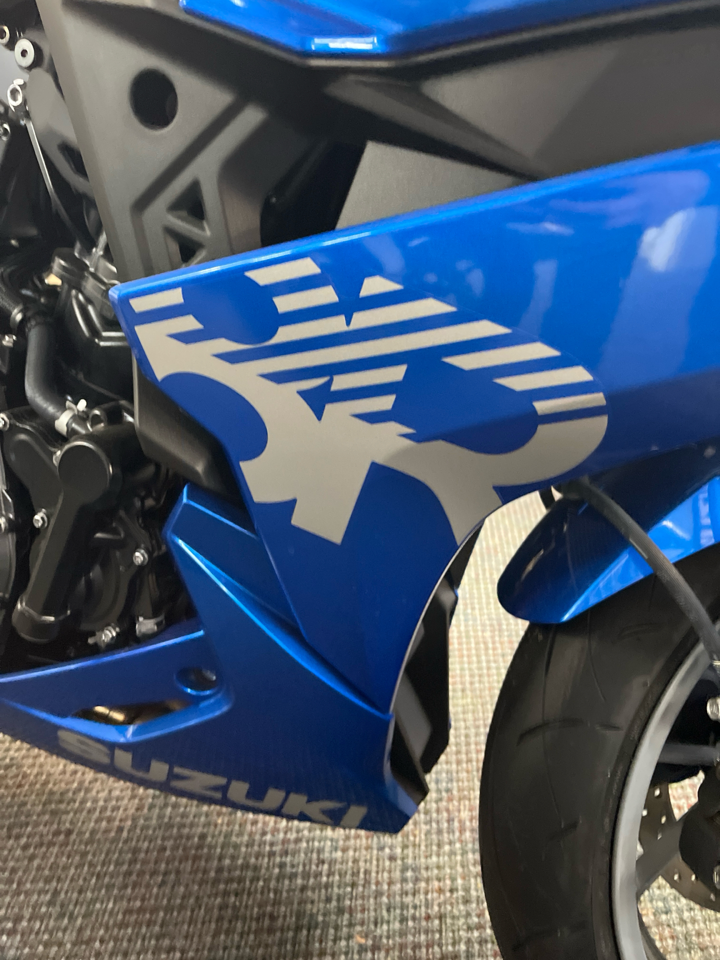 2024 Suzuki GSX-8R in West Bridgewater, Massachusetts - Photo 3