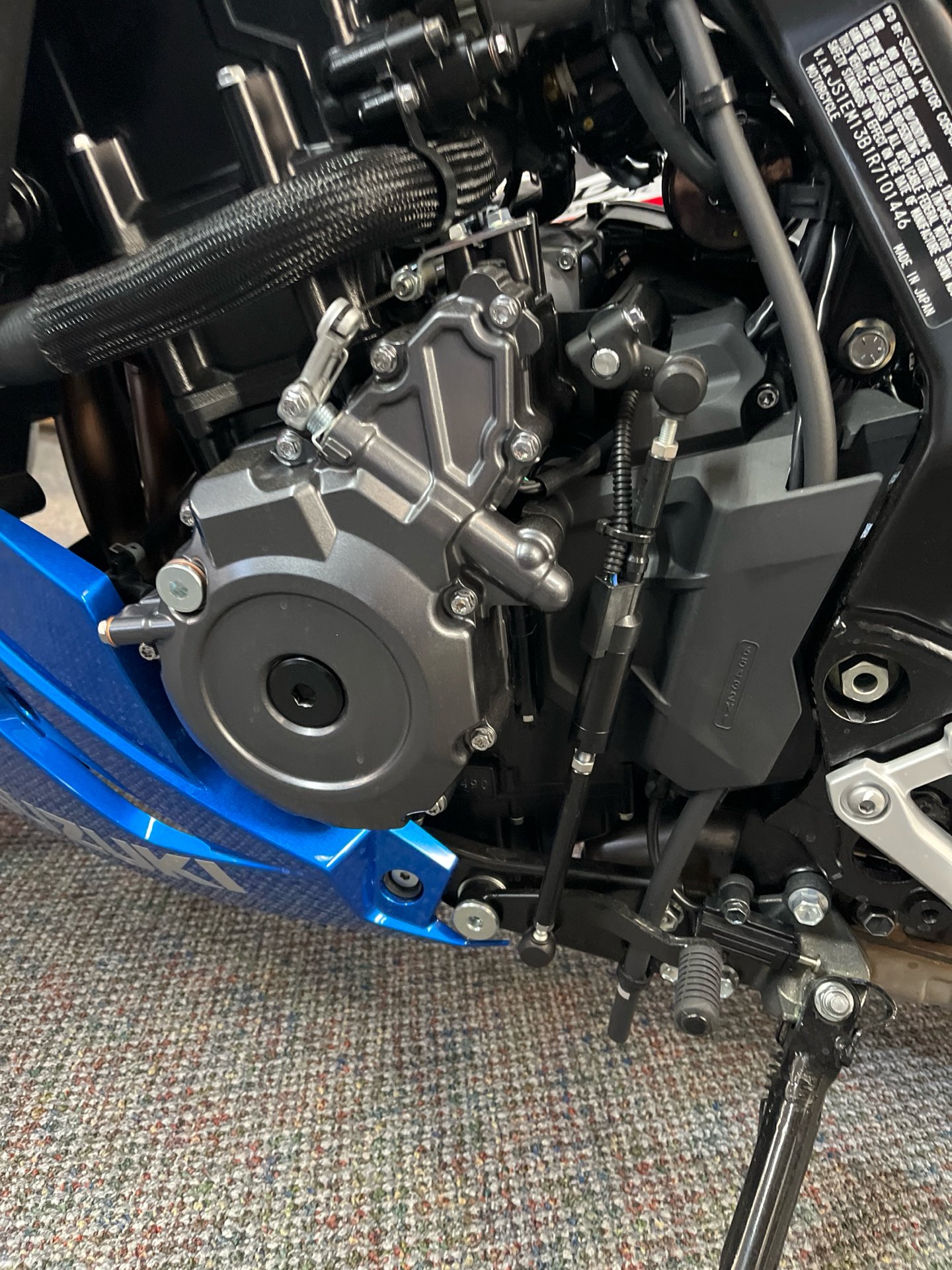 2024 Suzuki GSX-8R in West Bridgewater, Massachusetts - Photo 11