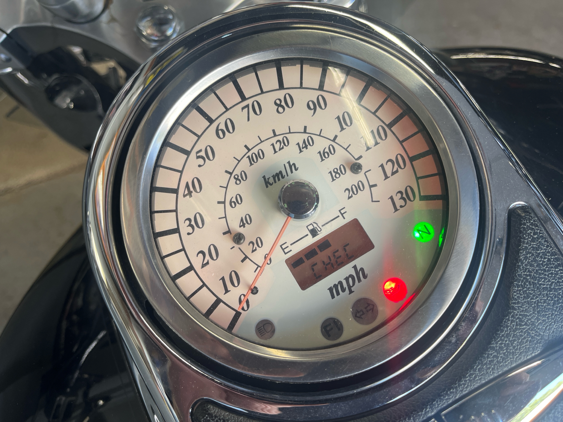 2005 Suzuki Boulevard C90 Black in West Bridgewater, Massachusetts - Photo 6