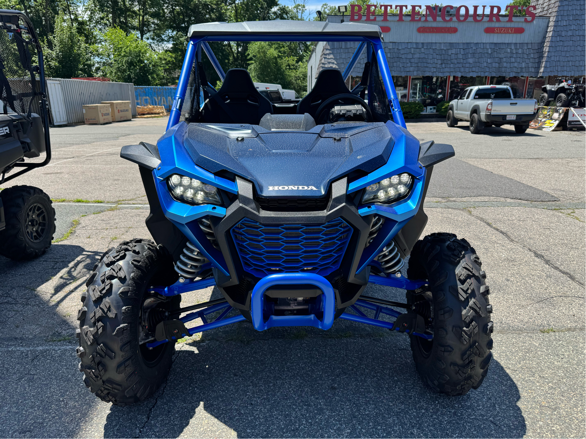 2025 Honda Talon 1000X FOX Live Valve in West Bridgewater, Massachusetts - Photo 2