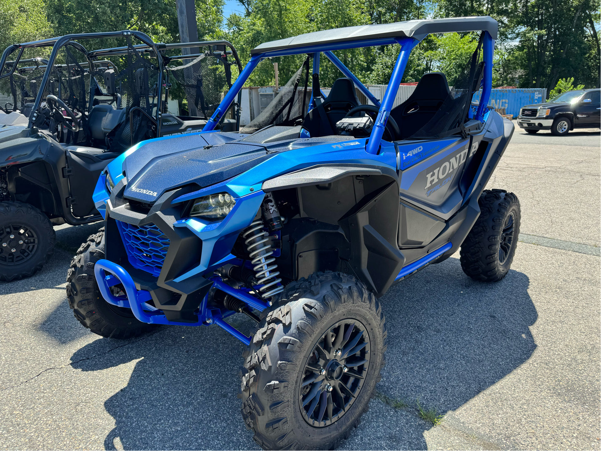 2025 Honda Talon 1000X FOX Live Valve in West Bridgewater, Massachusetts - Photo 3