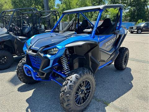 2025 Honda Talon 1000X FOX Live Valve in West Bridgewater, Massachusetts - Photo 3