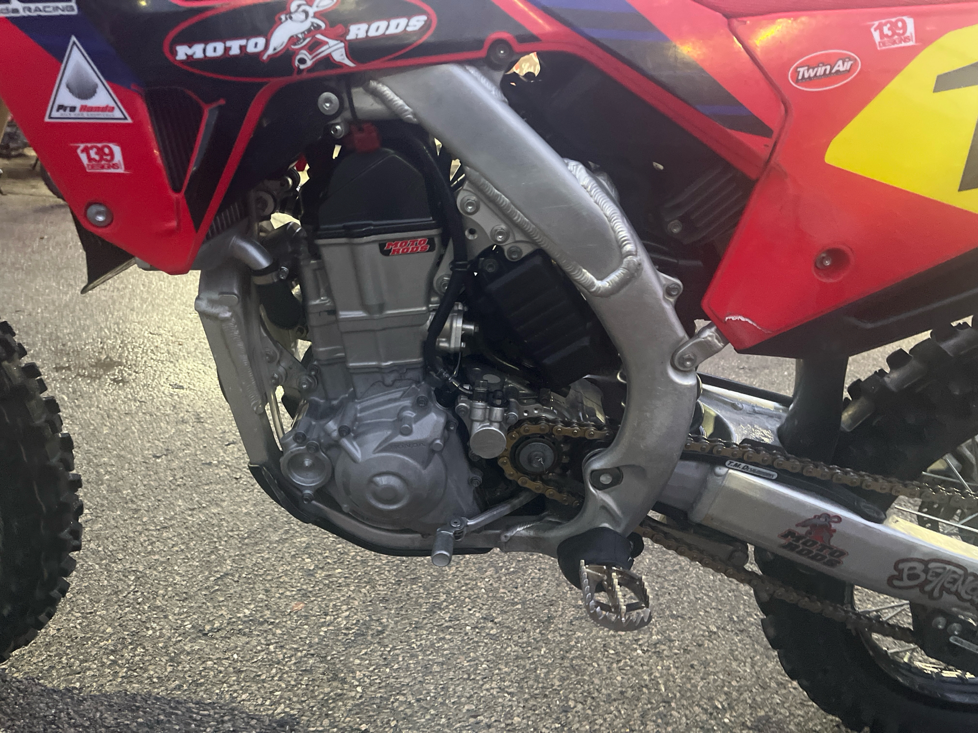 2021 Honda CRF450R in West Bridgewater, Massachusetts - Photo 8