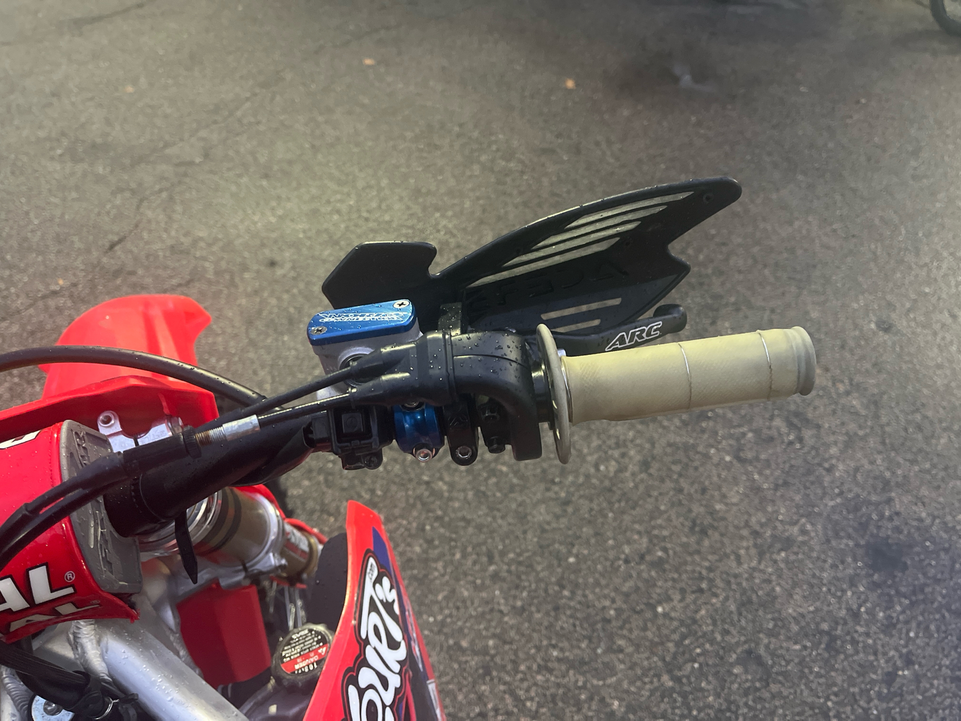 2021 Honda CRF450R in West Bridgewater, Massachusetts - Photo 10