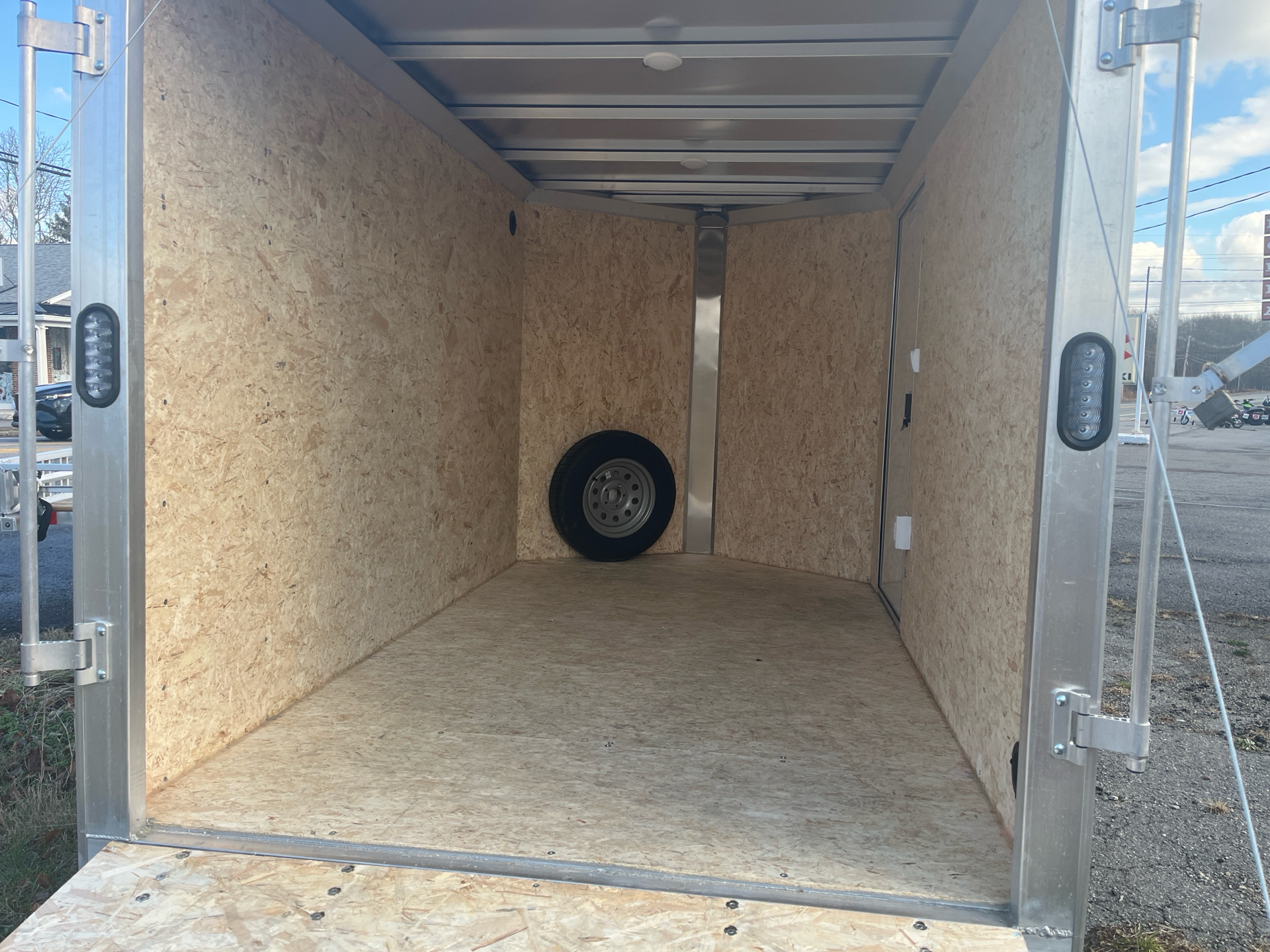 2023 HIGH COUNTRY  XPRESS 6 X 10 ENCLOSED in West Bridgewater, Massachusetts - Photo 8