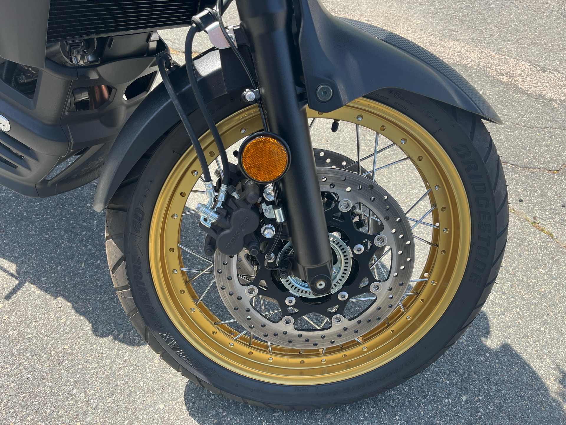 2024 Suzuki V-Strom 650XT in West Bridgewater, Massachusetts - Photo 4