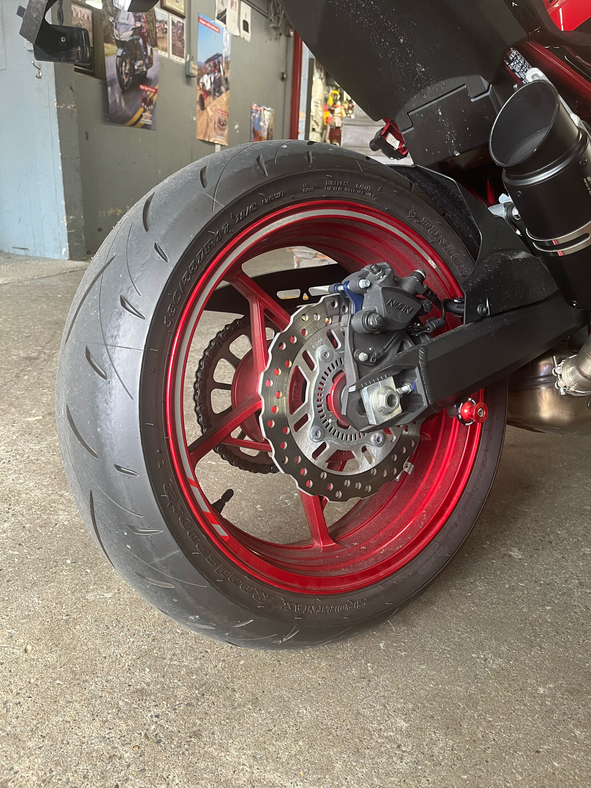 2024 Kawasaki Z900 ABS in West Bridgewater, Massachusetts - Photo 4