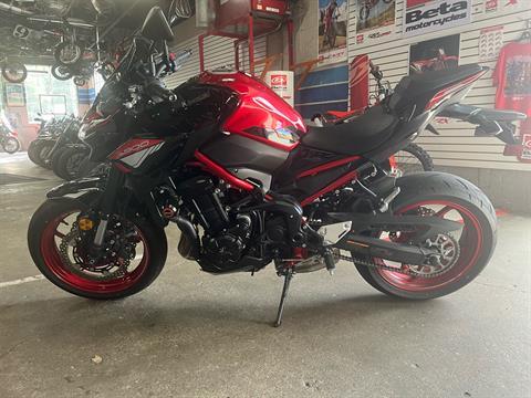 2024 Kawasaki Z900 ABS in West Bridgewater, Massachusetts - Photo 10