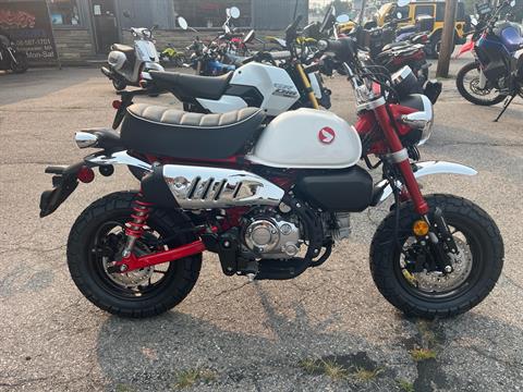 2025 Honda Monkey ABS in West Bridgewater, Massachusetts - Photo 1
