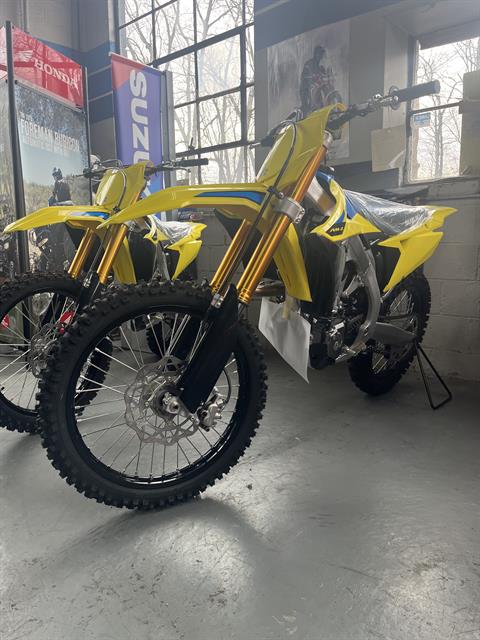 2026 Suzuki RM-Z450 in West Bridgewater, Massachusetts - Photo 5