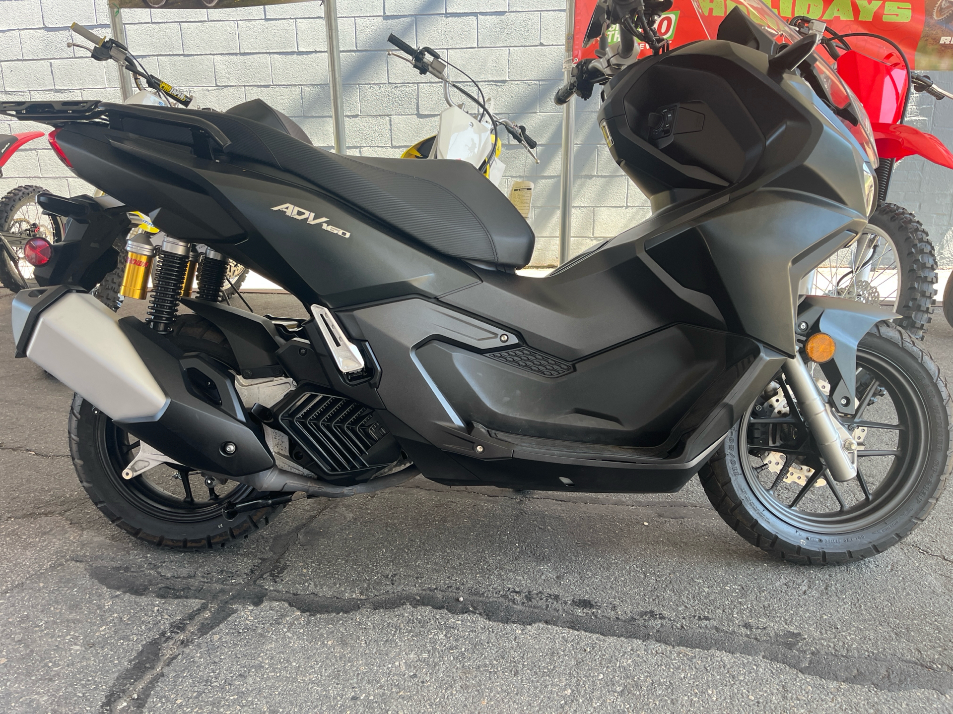 2025 Honda ADV160 in West Bridgewater, Massachusetts - Photo 1