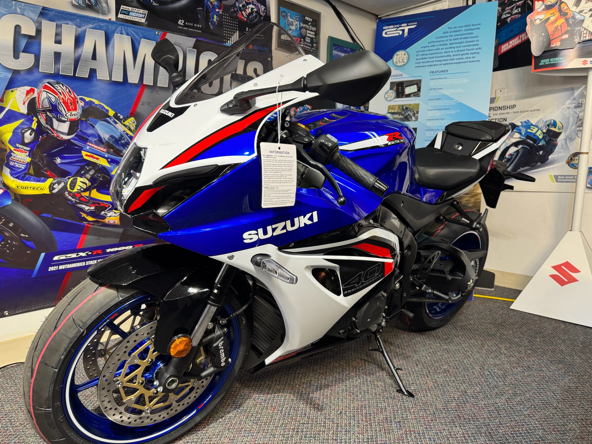 2027 Suzuki GSX-R1000 40th Anniversary Edition 8