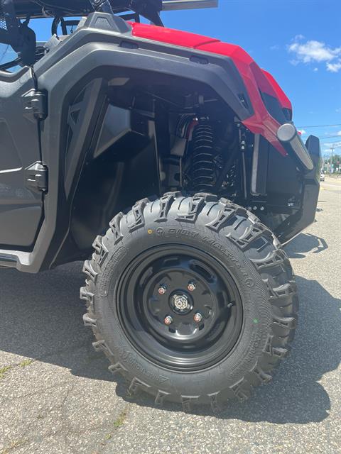 2025 Honda Pioneer 1000-5 in West Bridgewater, Massachusetts - Photo 5