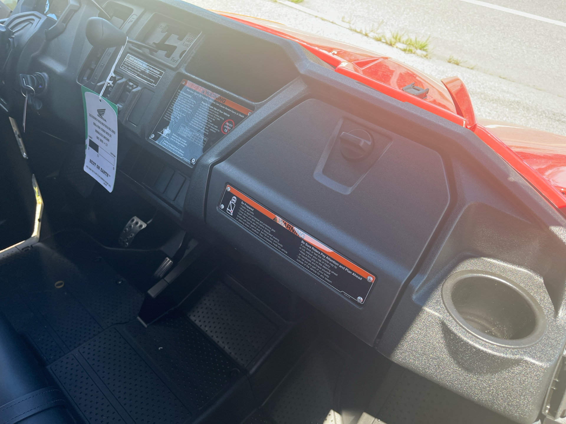 2025 Honda Pioneer 1000-5 in West Bridgewater, Massachusetts - Photo 8