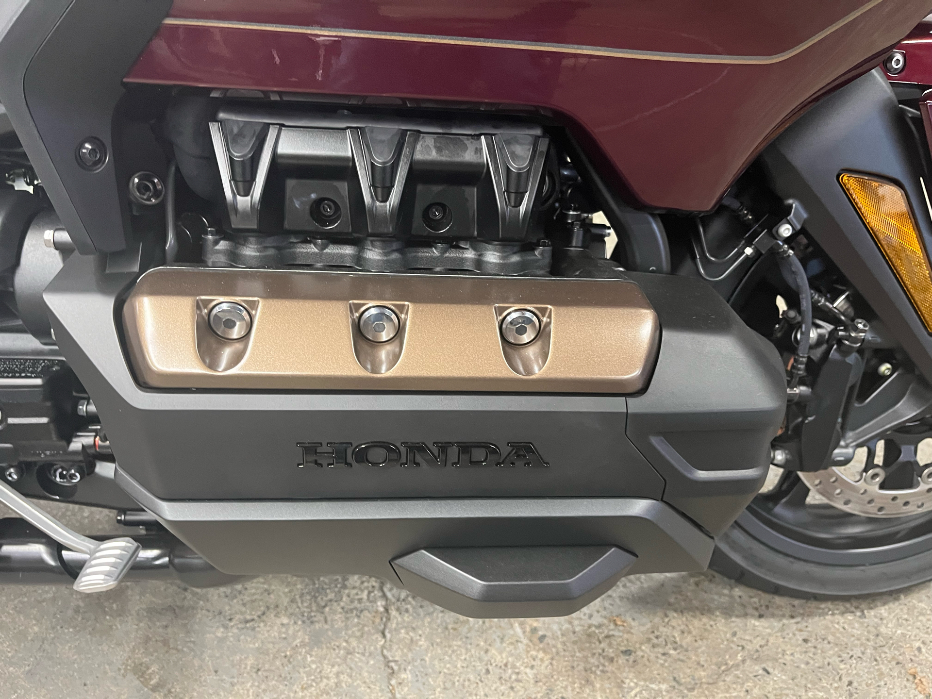 2025 Honda Gold Wing Tour DCT 50th Anniversary in West Bridgewater, Massachusetts - Photo 3