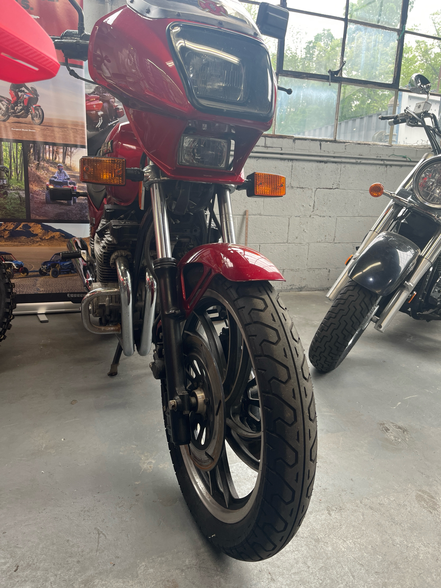 1982 Yamaha XJ750RJ in West Bridgewater, Massachusetts - Photo 8
