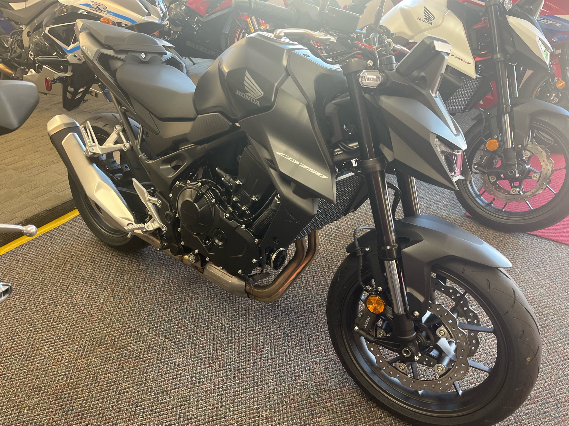 2025 Honda CB750 Hornet in West Bridgewater, Massachusetts - Photo 1