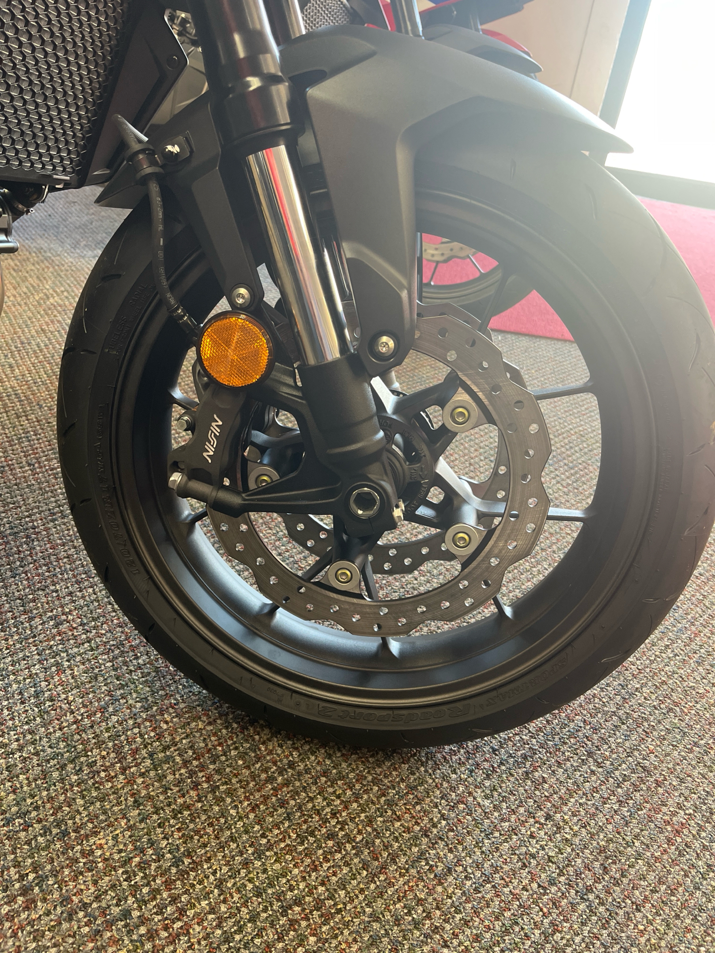 2025 Honda CB750 Hornet in West Bridgewater, Massachusetts - Photo 4