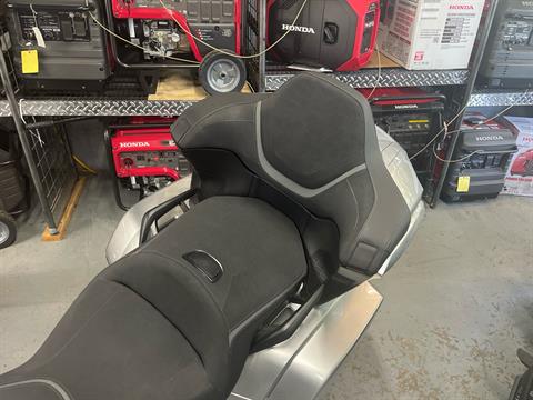 2025 Honda Gold Wing Tour in West Bridgewater, Massachusetts - Photo 16