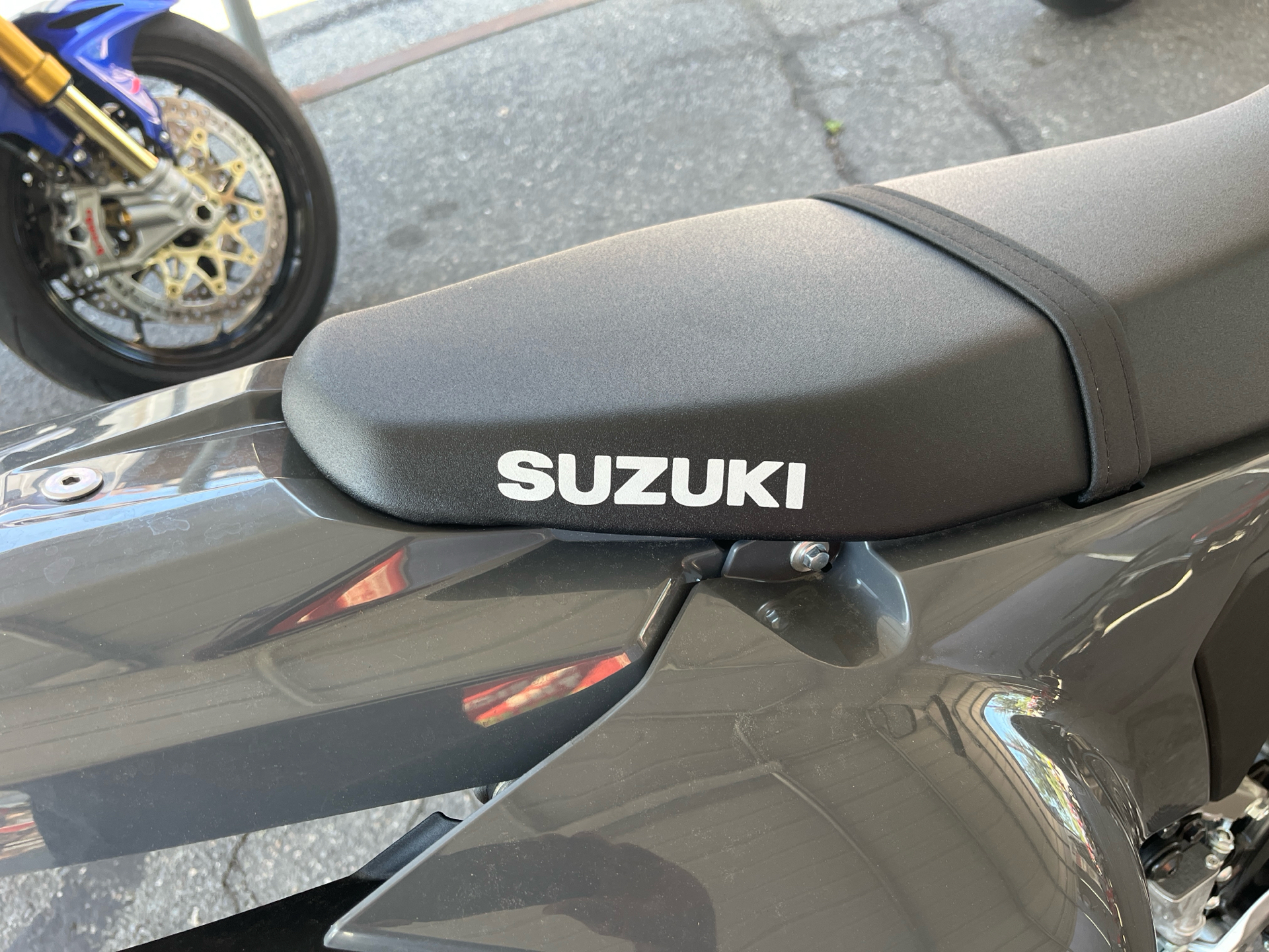 2025 Suzuki DR-Z4S in West Bridgewater, Massachusetts - Photo 3
