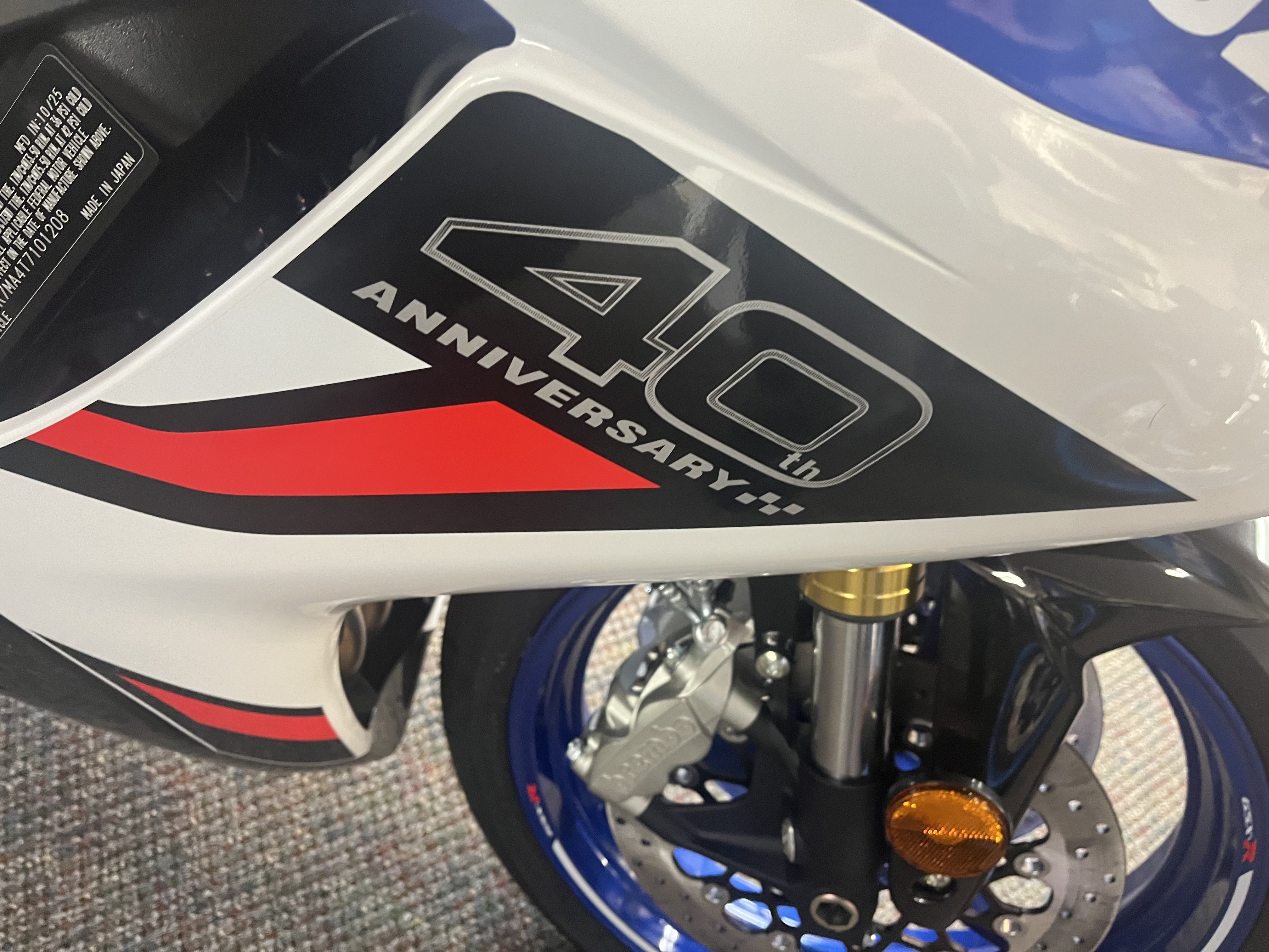 2026 Suzuki GSX-R750Z 40th Anniversary Edition in West Bridgewater, Massachusetts - Photo 4