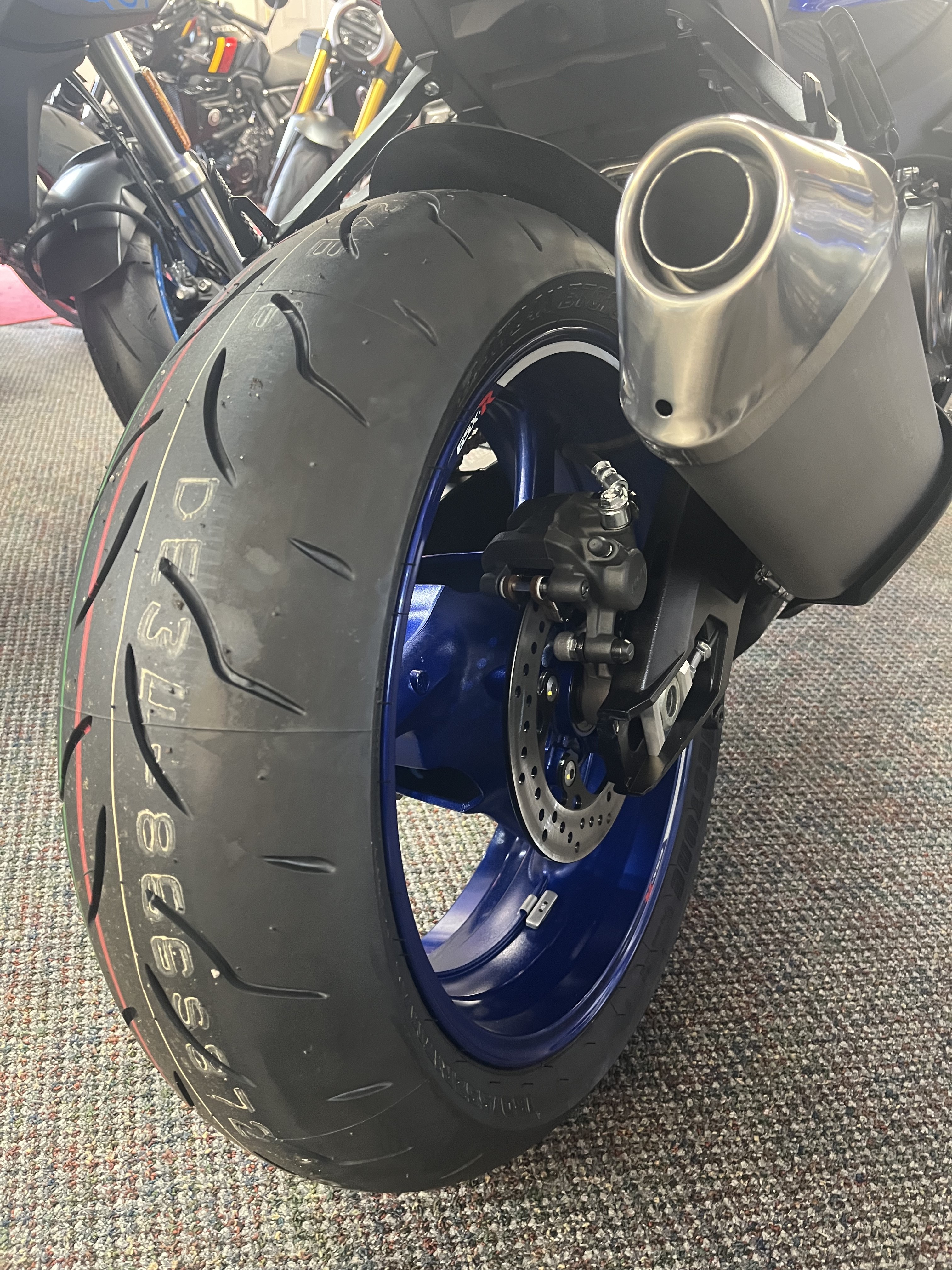 2026 Suzuki GSX-R750Z 40th Anniversary Edition in West Bridgewater, Massachusetts - Photo 9