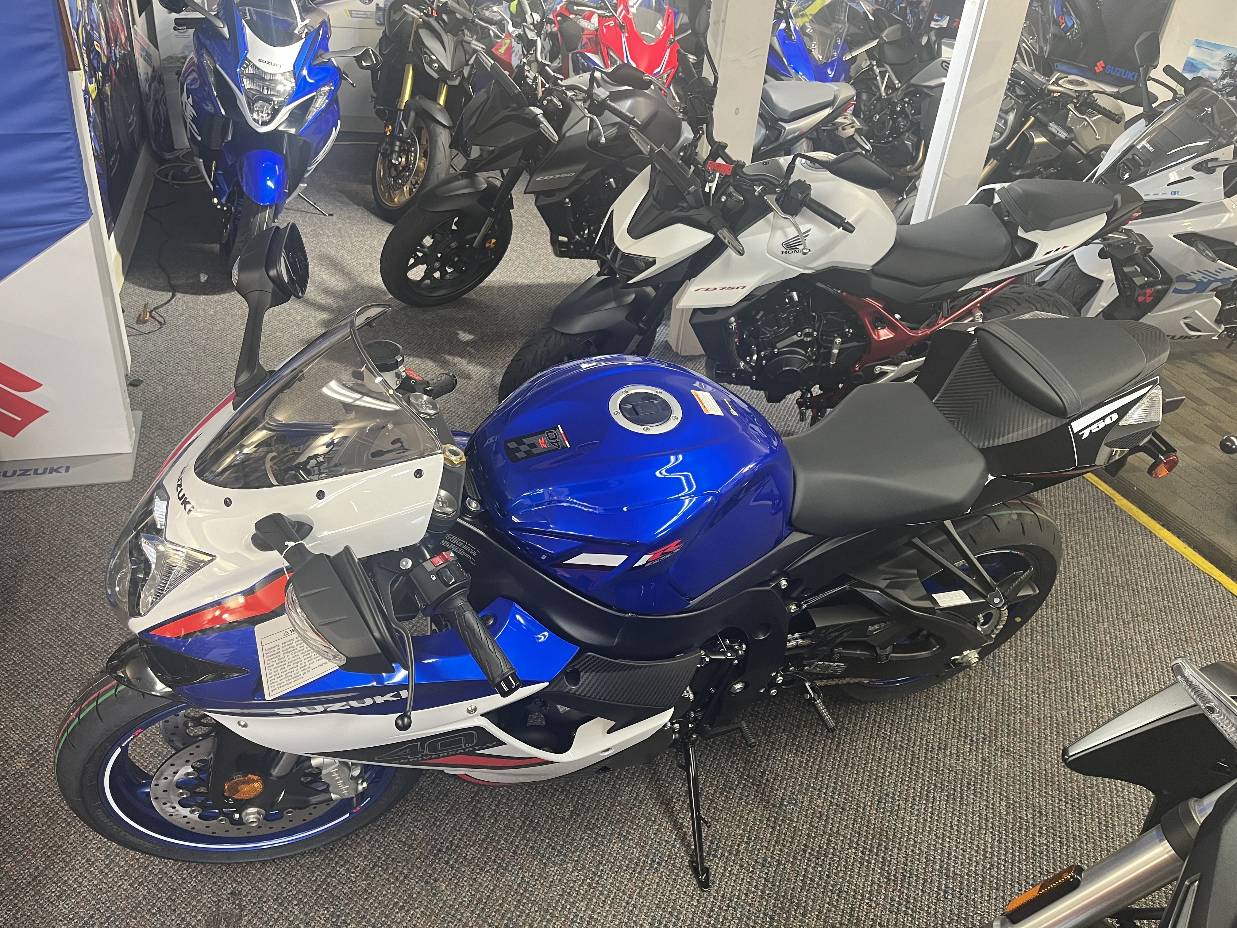 2026 Suzuki GSX-R750Z 40th Anniversary Edition in West Bridgewater, Massachusetts - Photo 10