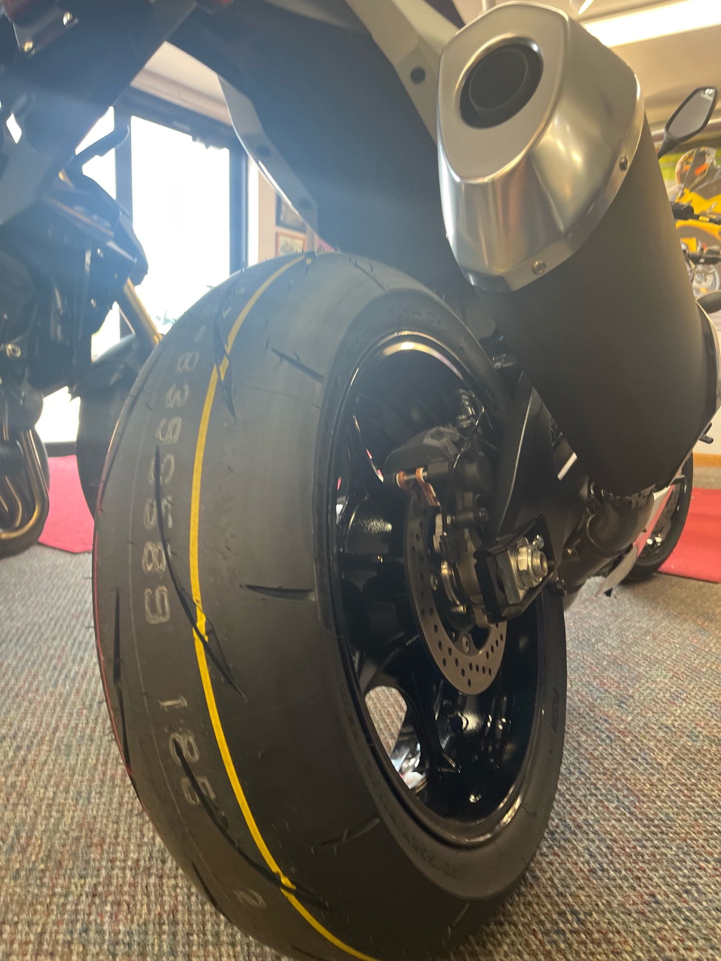 2025 Suzuki GSX-R1000RZ in West Bridgewater, Massachusetts - Photo 4