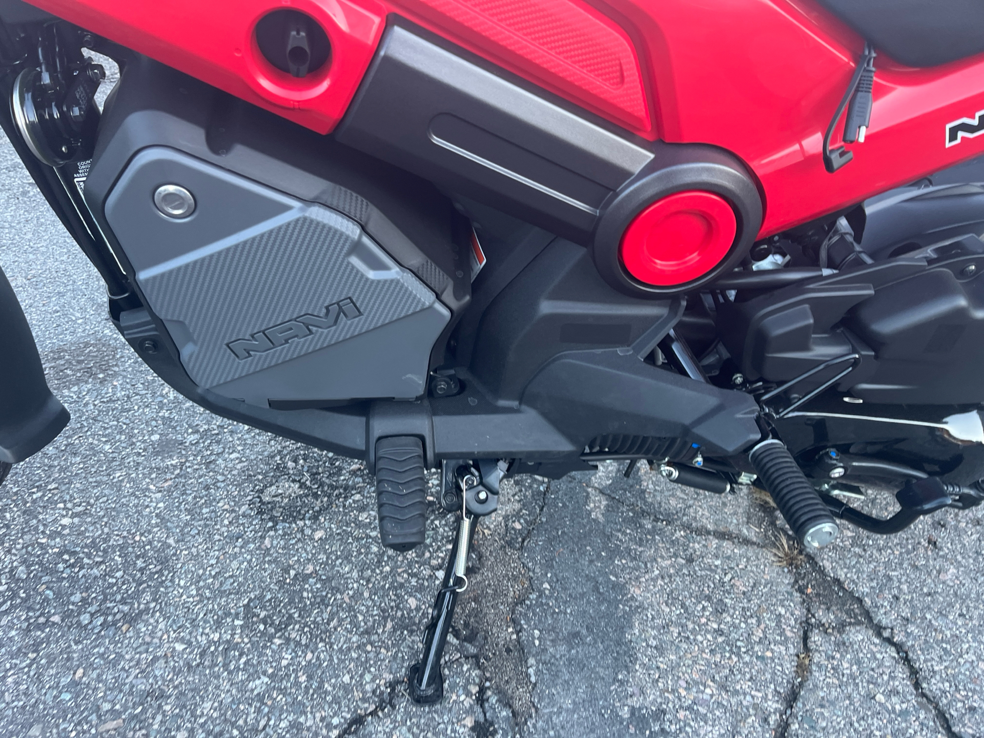 2023 Honda Navi in West Bridgewater, Massachusetts - Photo 7