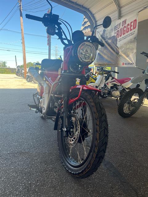 2025 Honda Trail125 in West Bridgewater, Massachusetts - Photo 5