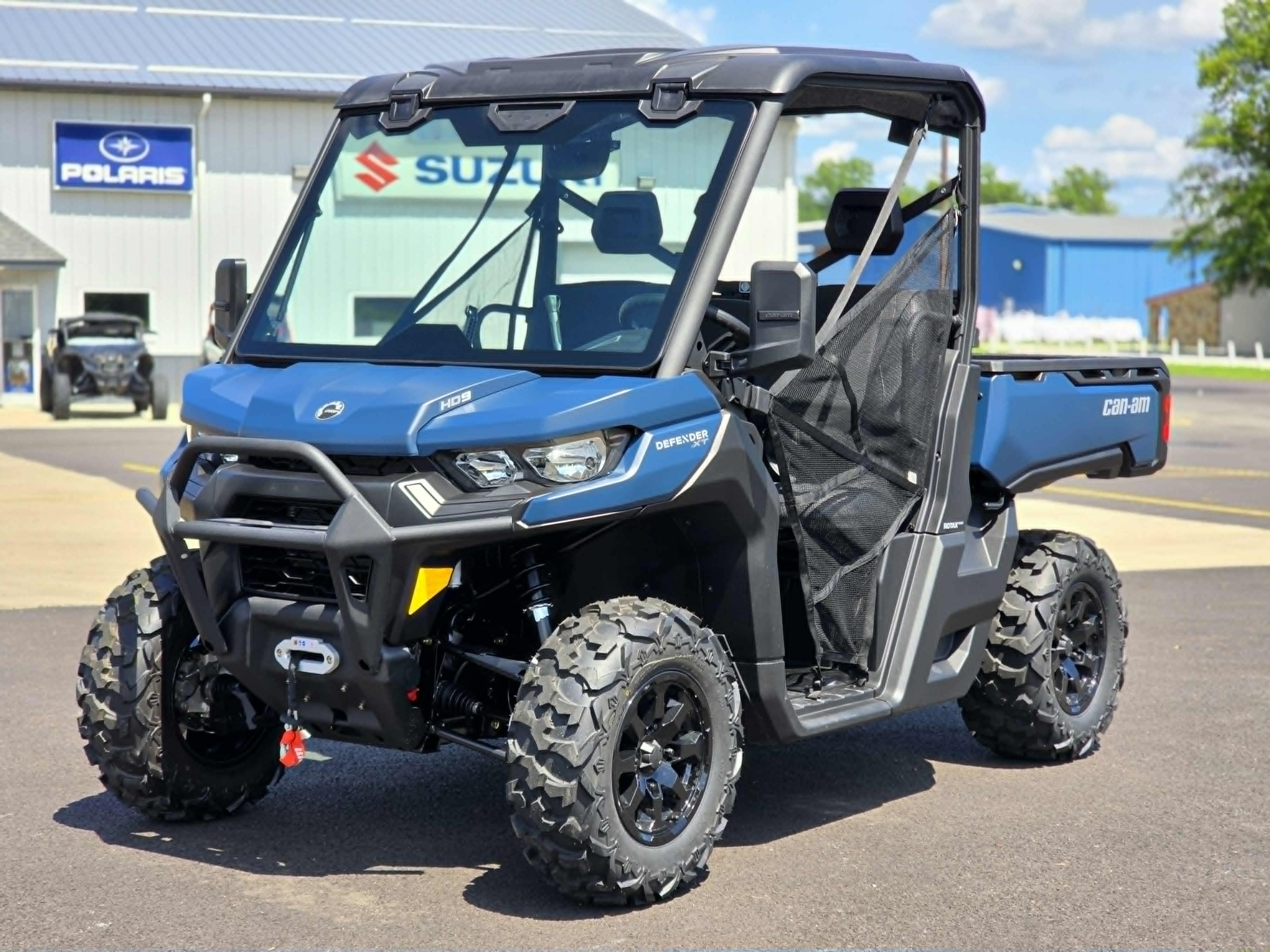 2026 Can-Am™ Defender XT HD9 1