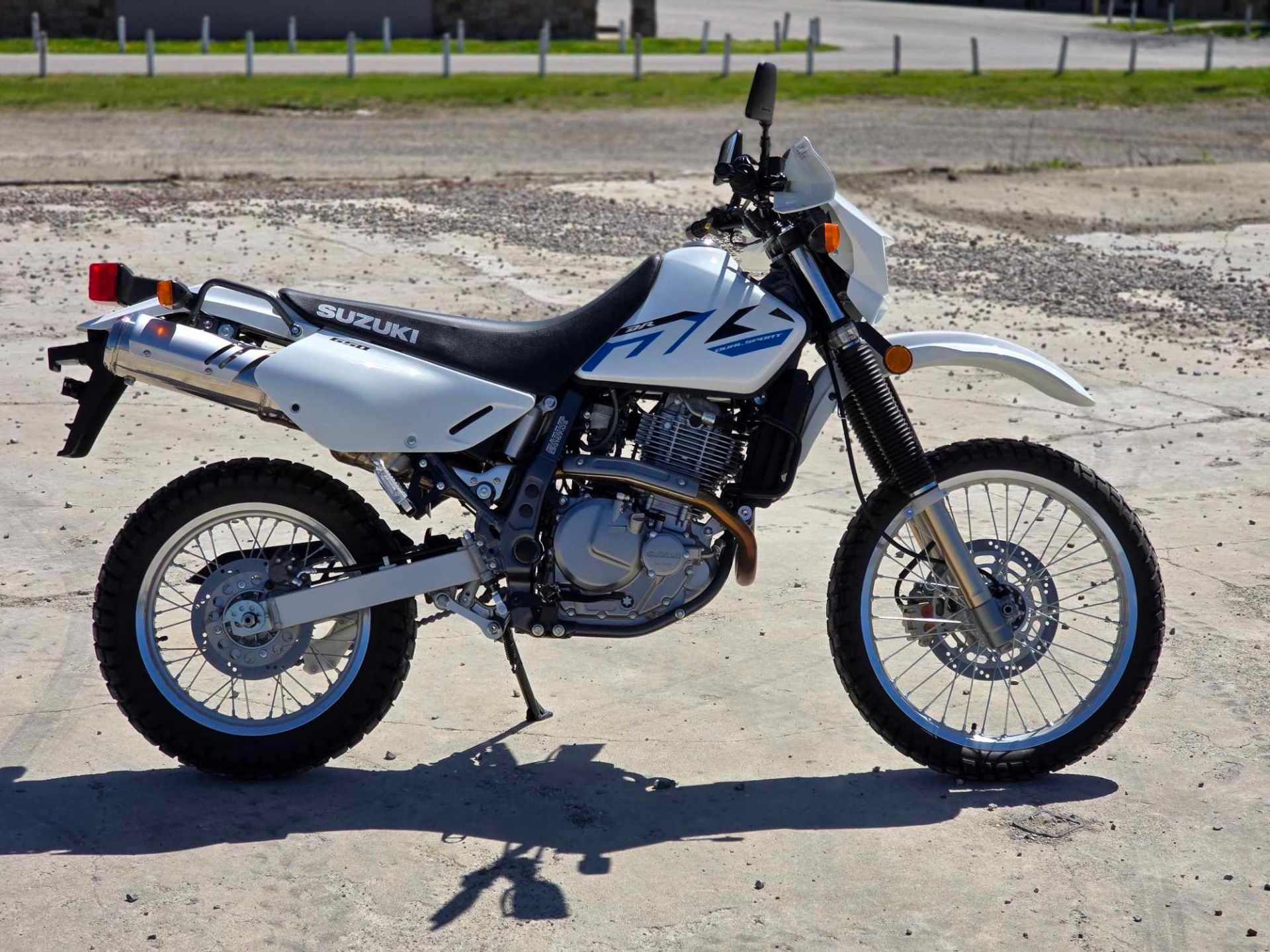 2024 Suzuki DR650S in Cambridge, Ohio - Photo 4