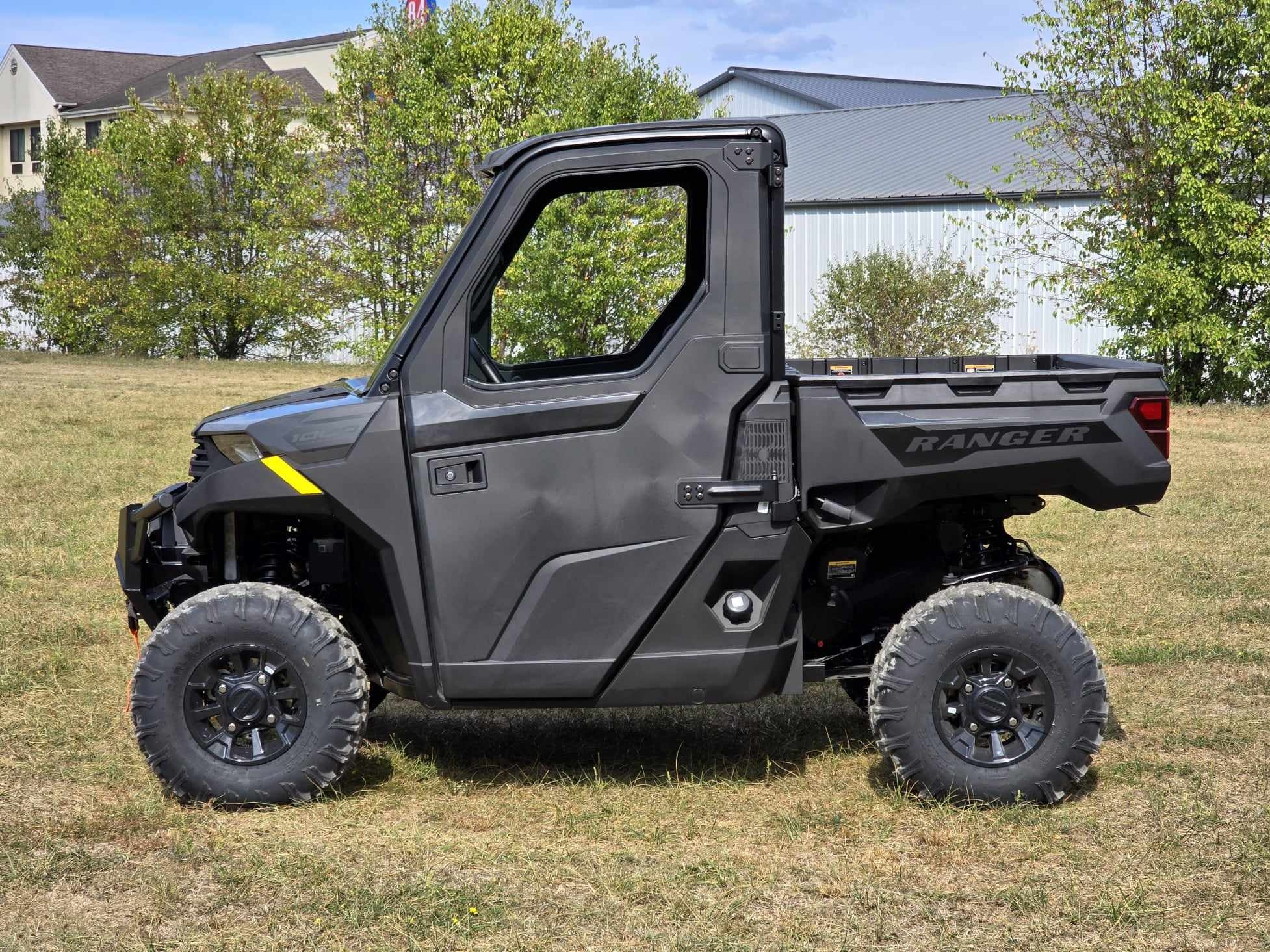 2026 Polaris Ranger 1000 Cab 2