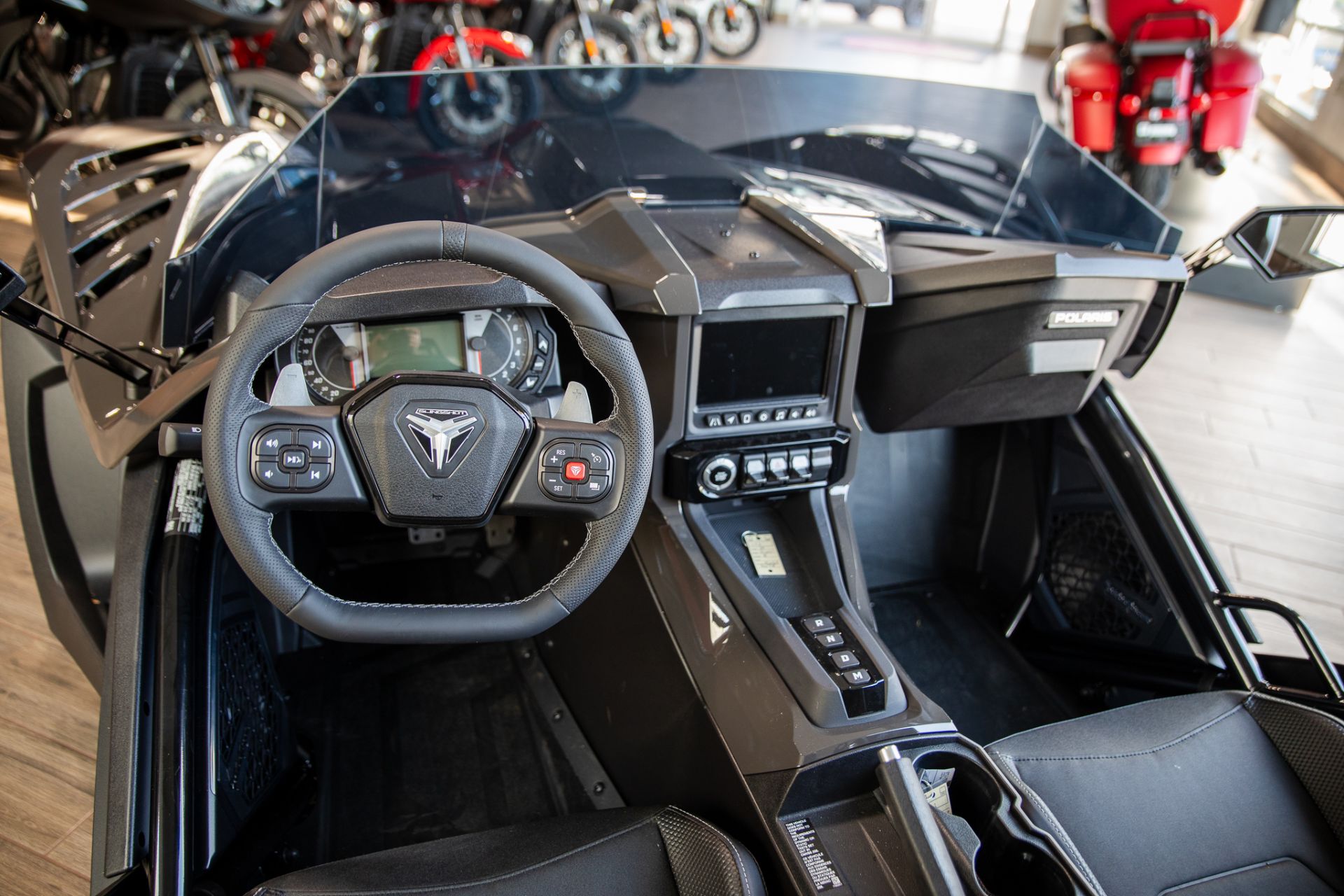 2025  Slingshot R - AutoDrive 3