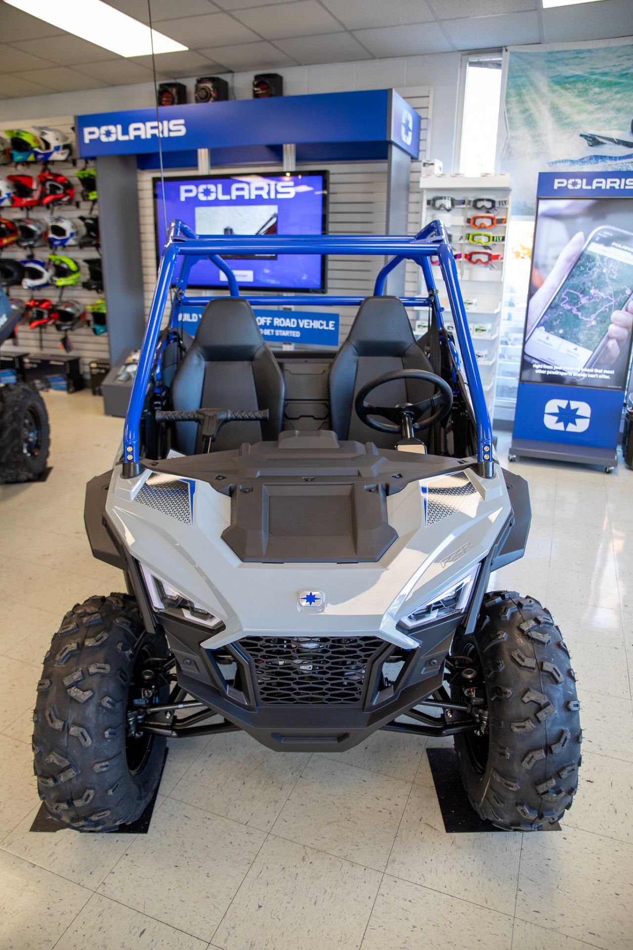 2026 Polaris RZR 200 EFI 2