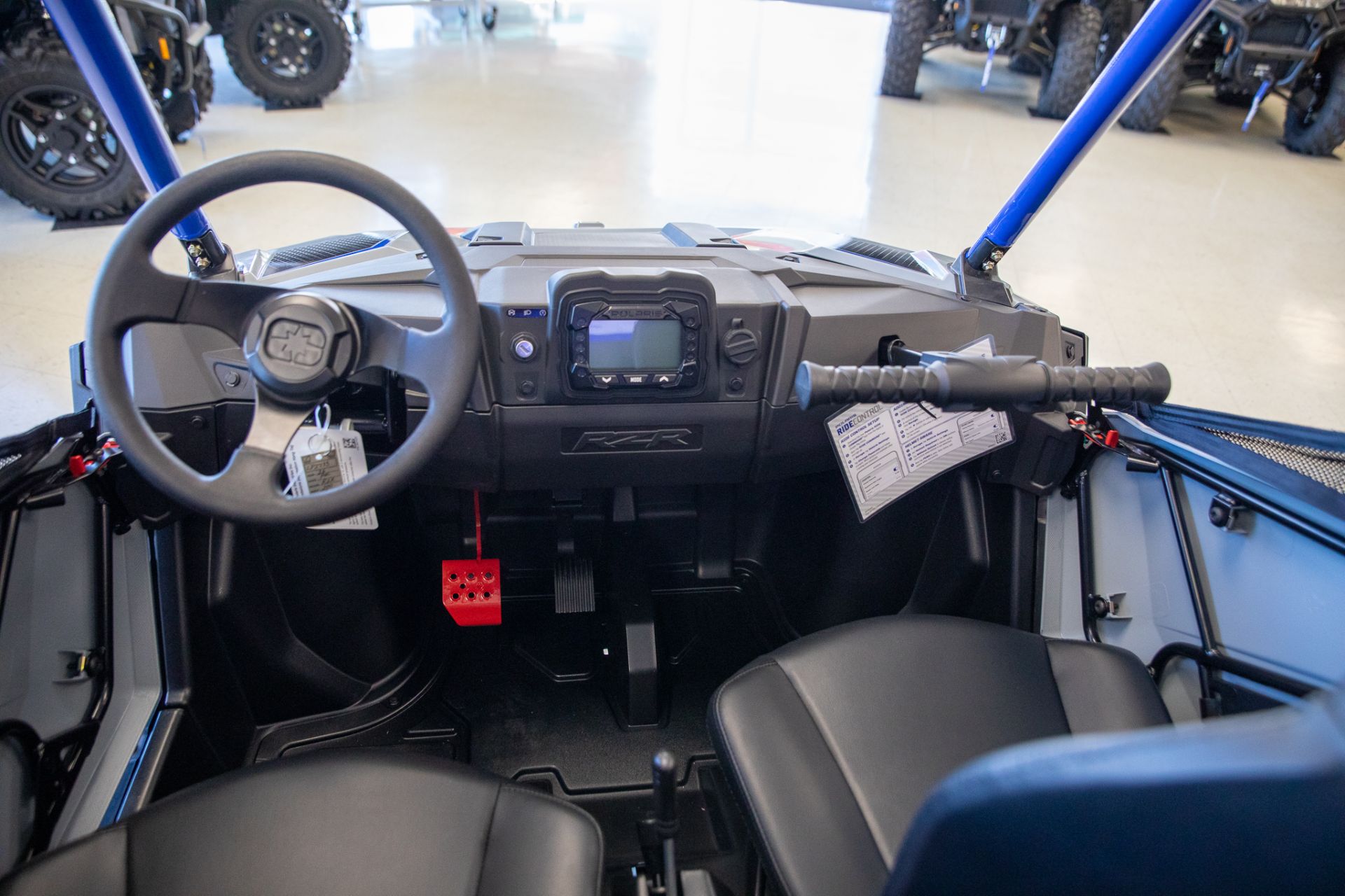 2026 Polaris RZR 200 EFI 4