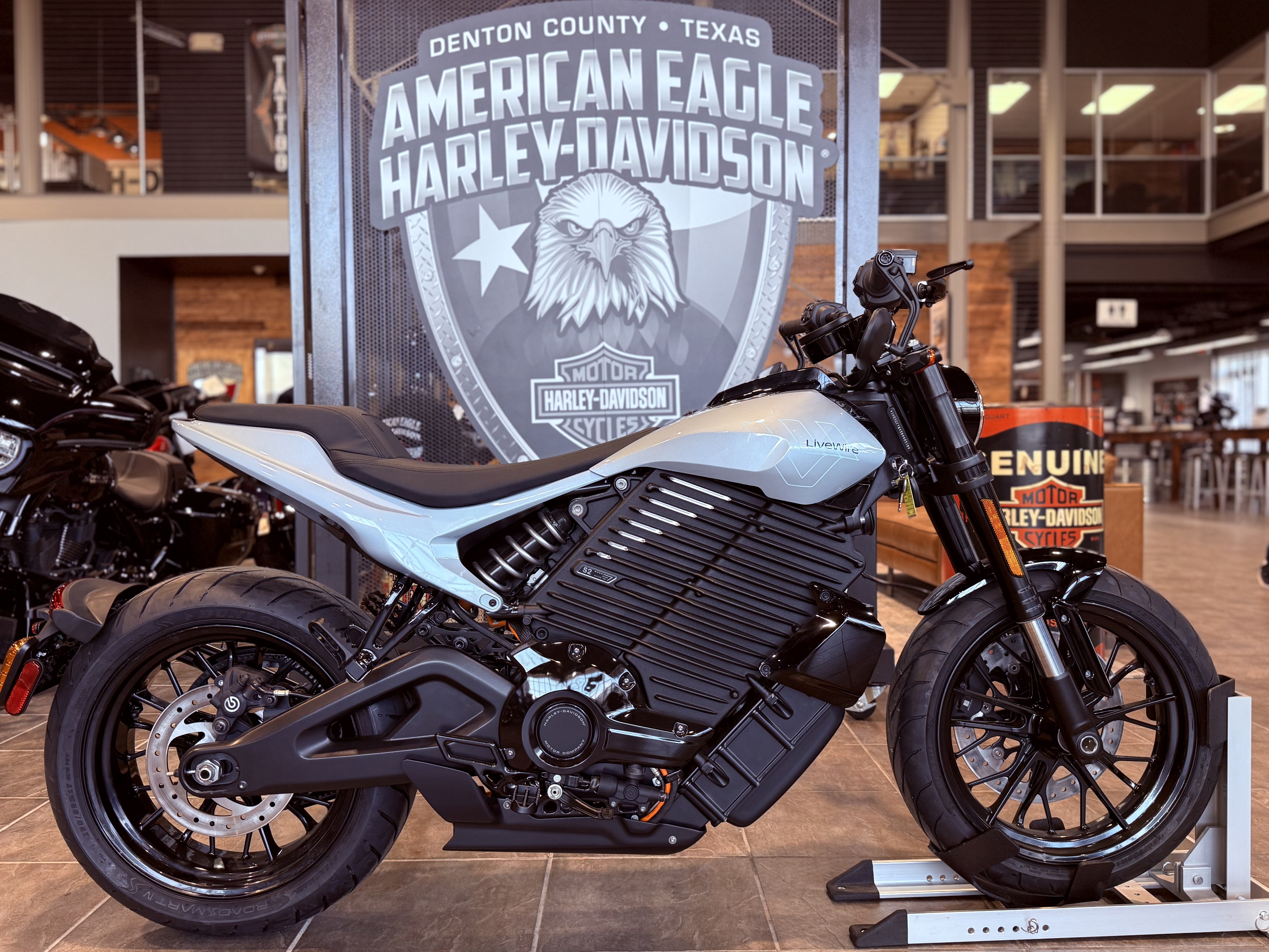 アルメリック★ハイフライヤー★Channel s★ New 2025 LiveWire S2 Alpinista™ Motorcycle - Specs, Price, Photos