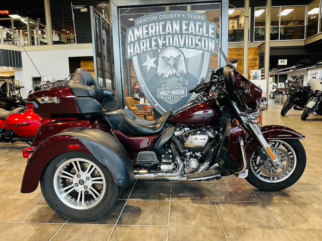 Used 2019 Harley-Davidson Tri Glide® Ultra Motorcycle Specs