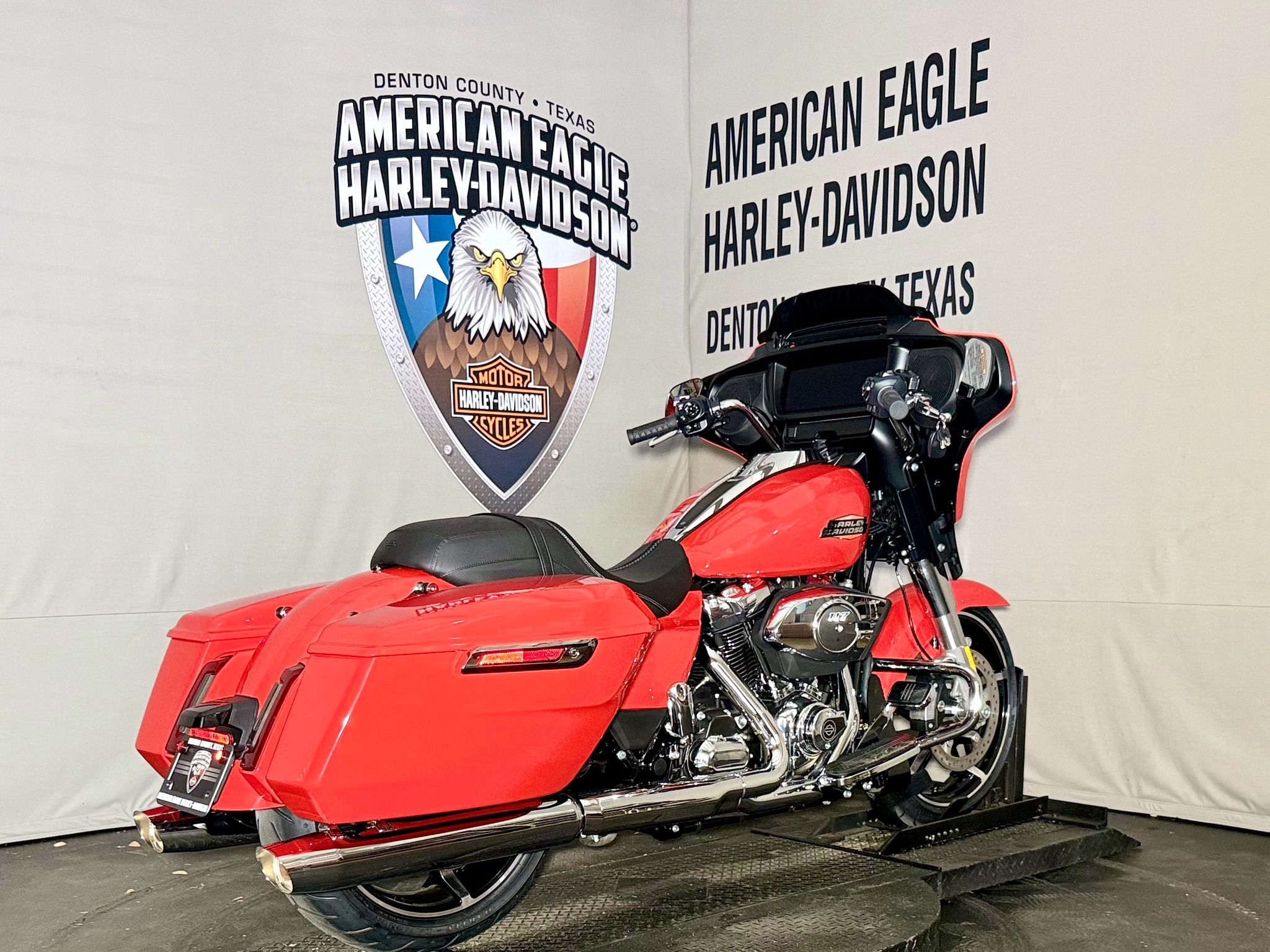 2026 Harley-Davidson Street Glide® 8