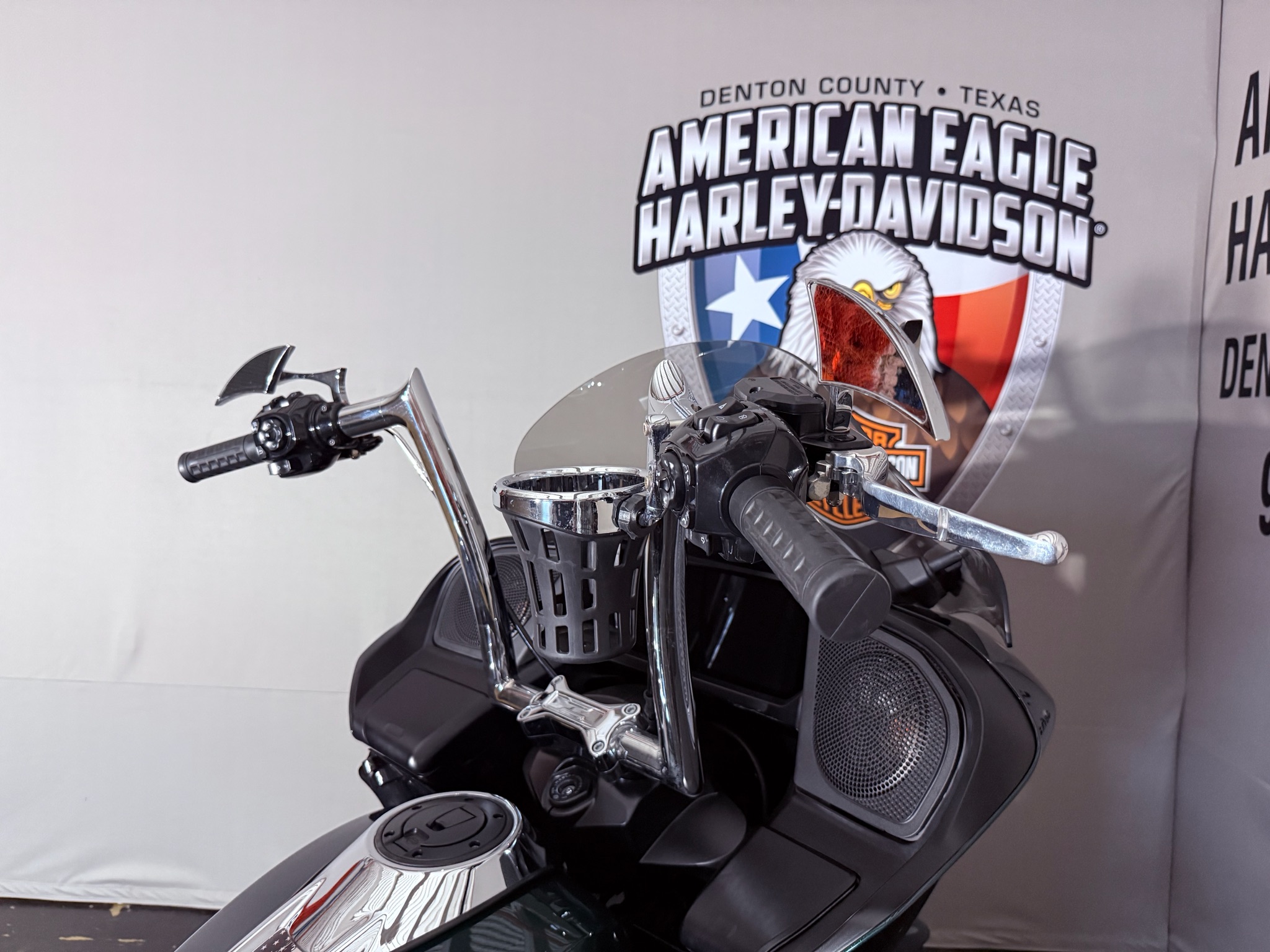 2024 Harley-Davidson Road Glide® 11