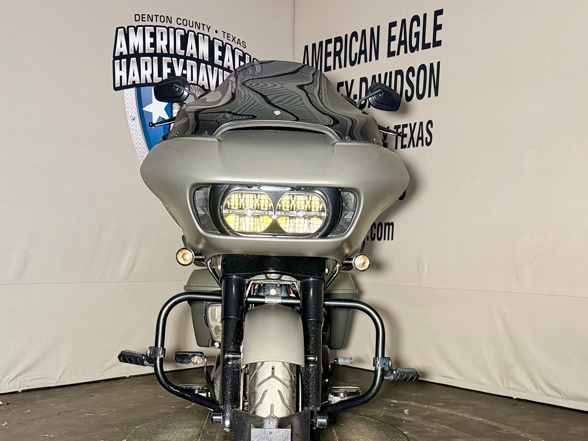 2019 Harley-Davidson Road Glide® Special 3
