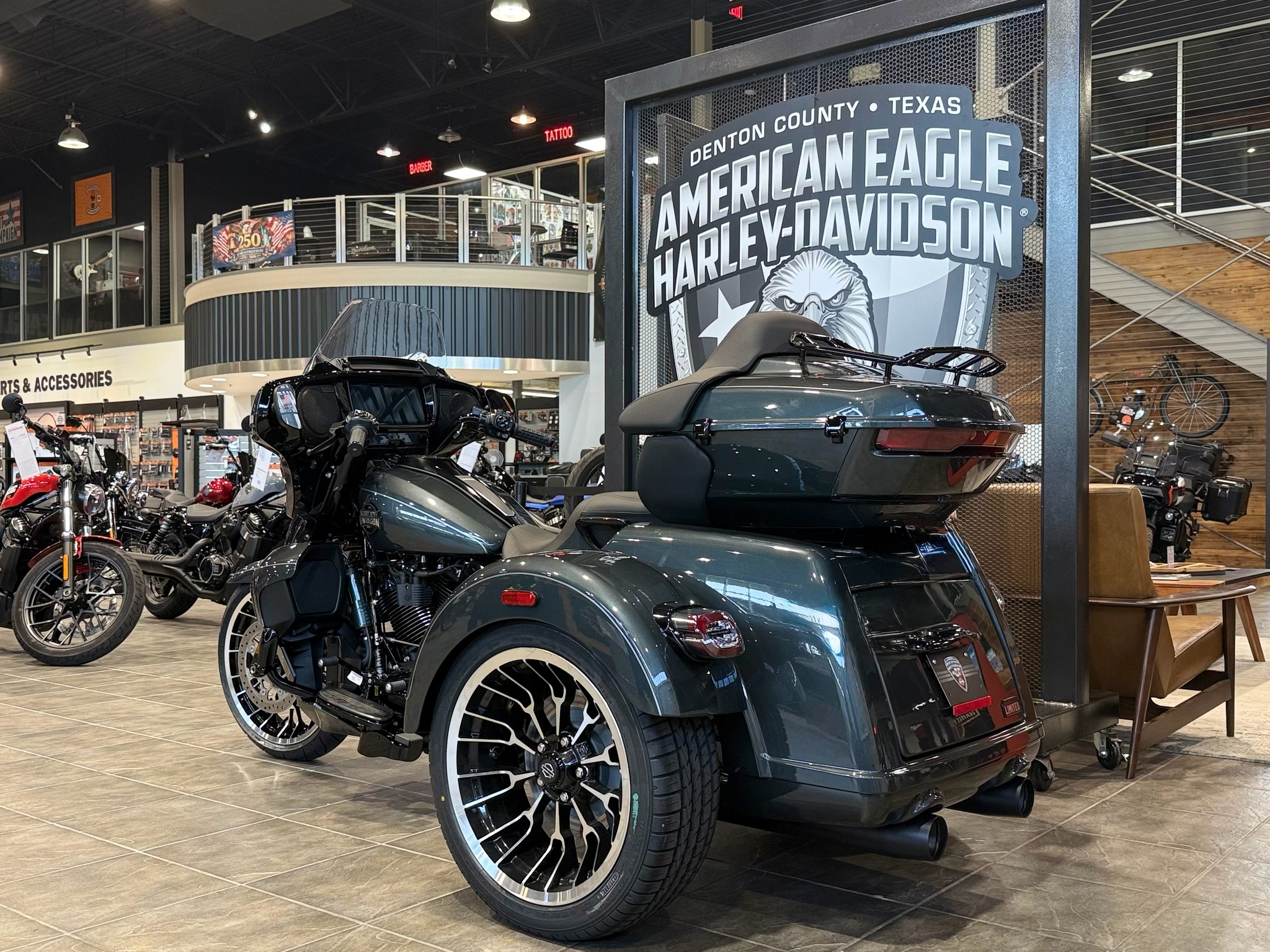 2026 Harley-Davidson Street Glide® 3 Limited 6