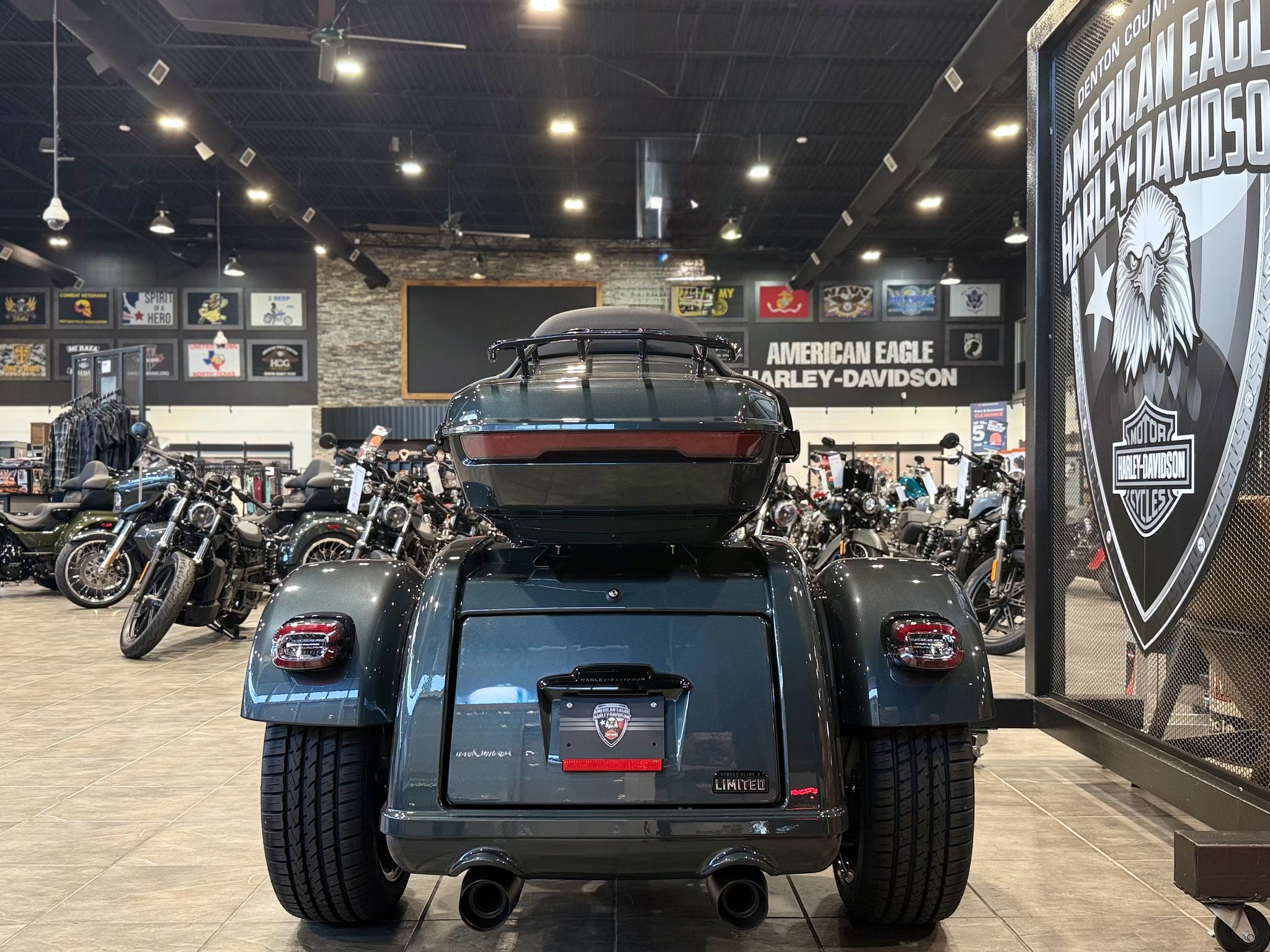 2026 Harley-Davidson Street Glide® 3 Limited 7
